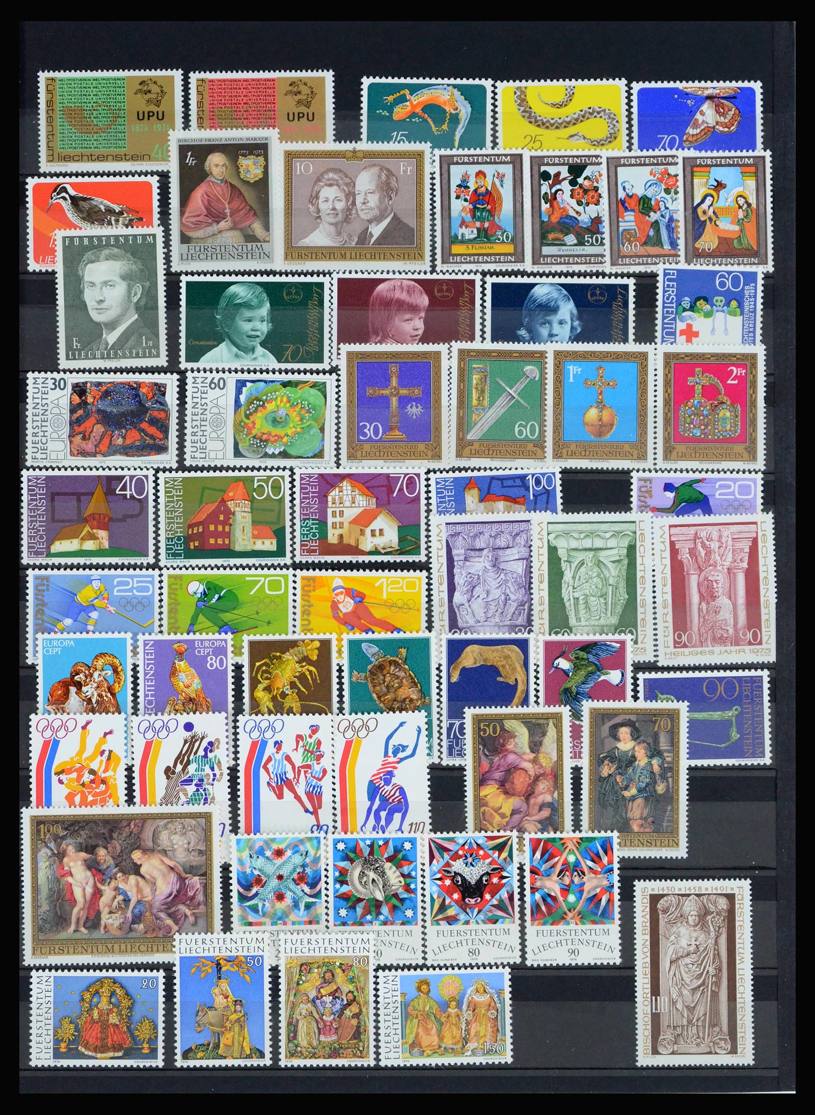 40053 0009 - Postzegelverzameling 40053 Liechtenstein 1912-2013.