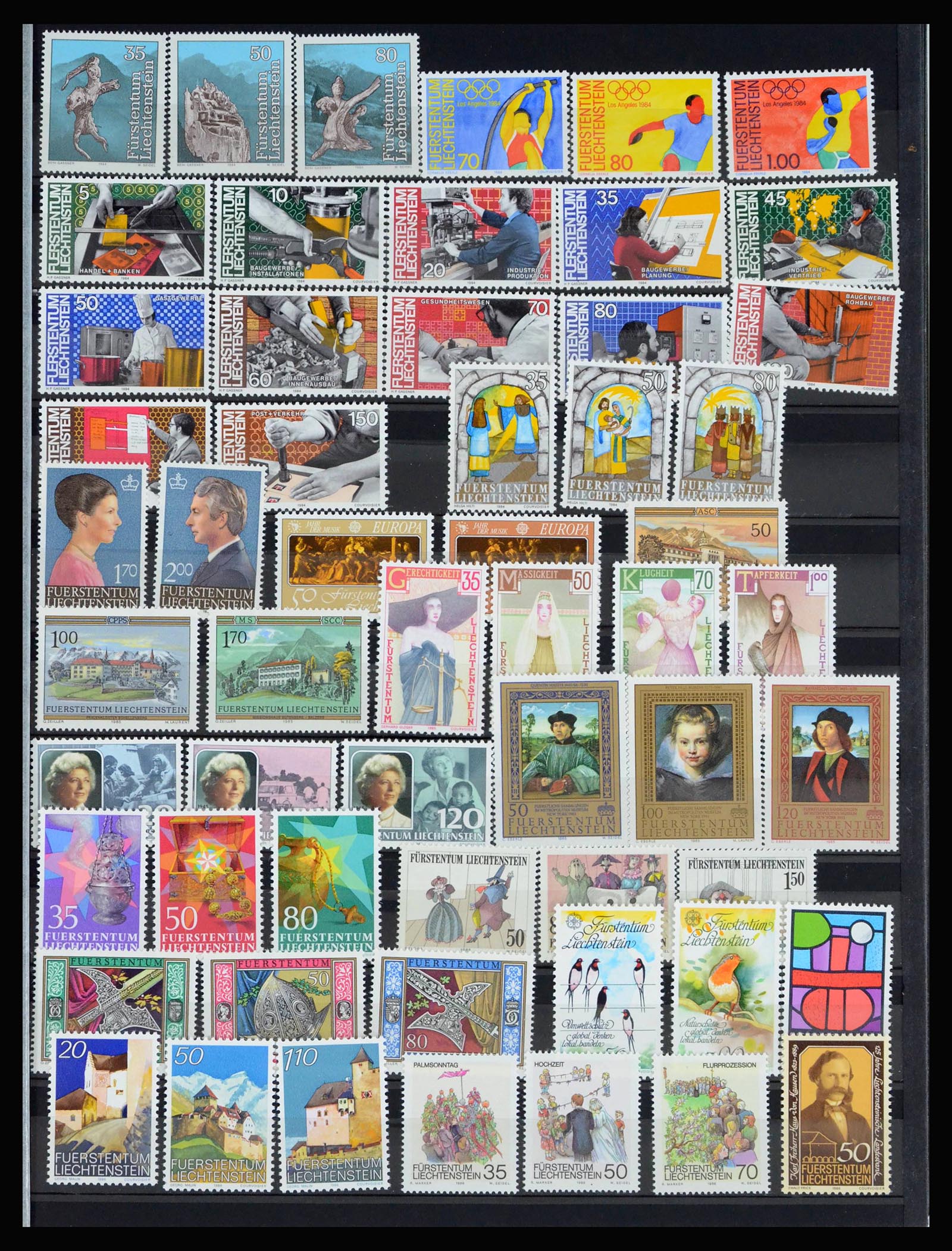 40053 0013 - Postzegelverzameling 40053 Liechtenstein 1912-2013.