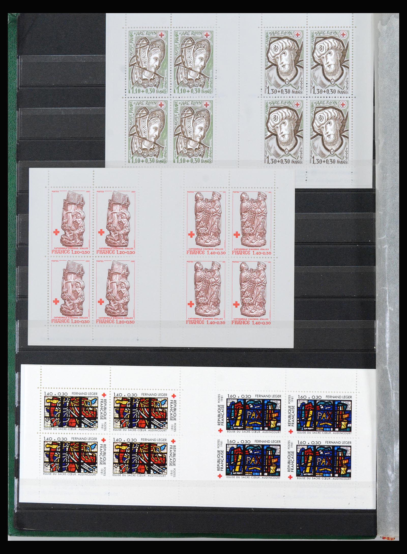 40103 0010 - Postzegelverzameling 40103 Frankrijk postzegelboekjes 1952-2001.