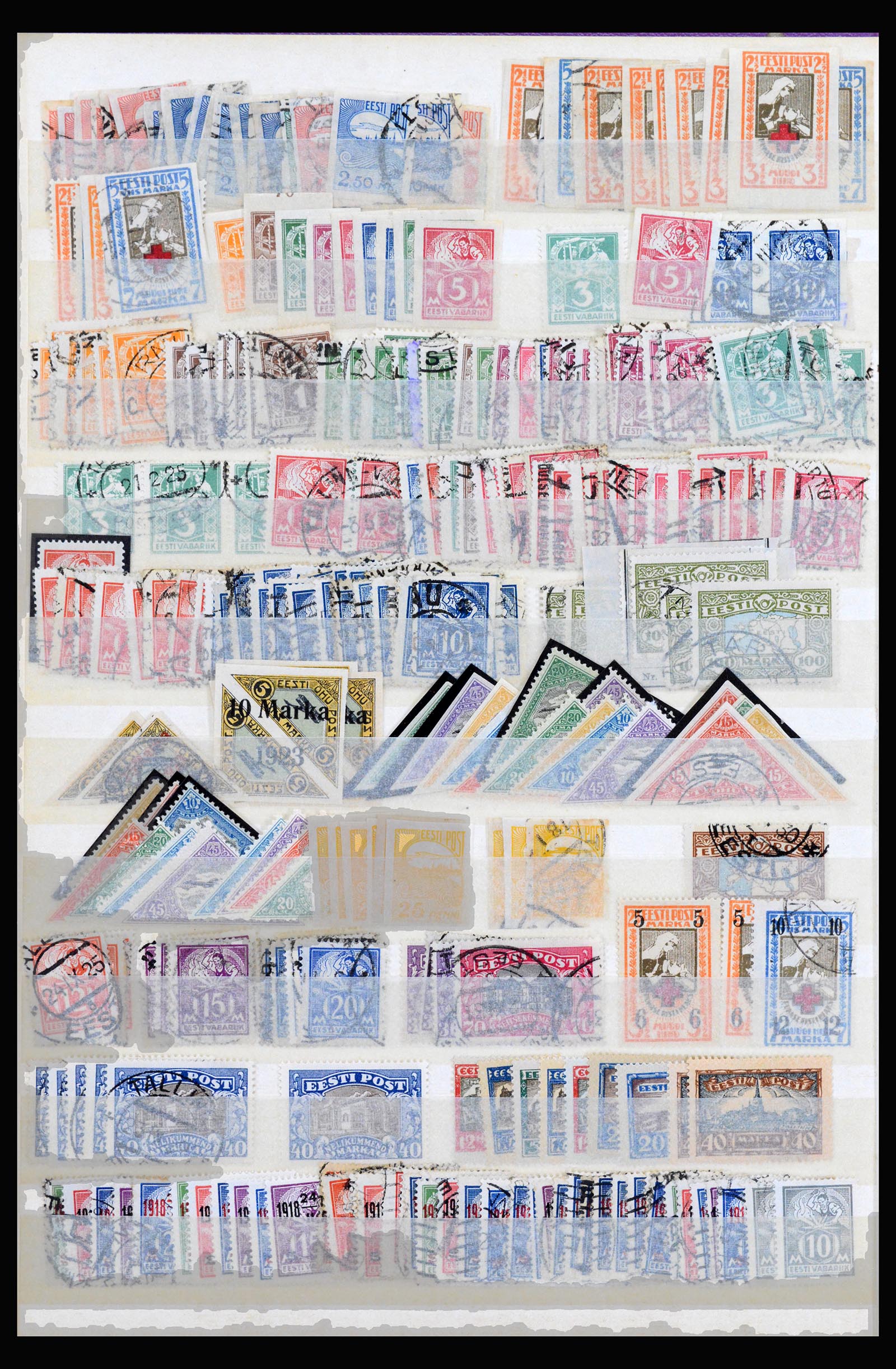 40222 0002 - Postzegelverzameling 40222 Baltische Staten 1918-1945.