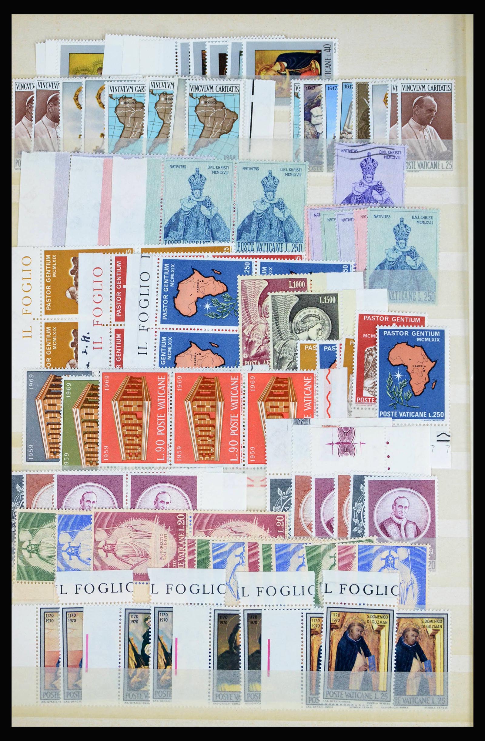 40242 0008 - Postzegelverzameling 40242 Vaticaan/San Marino 1877-2000.