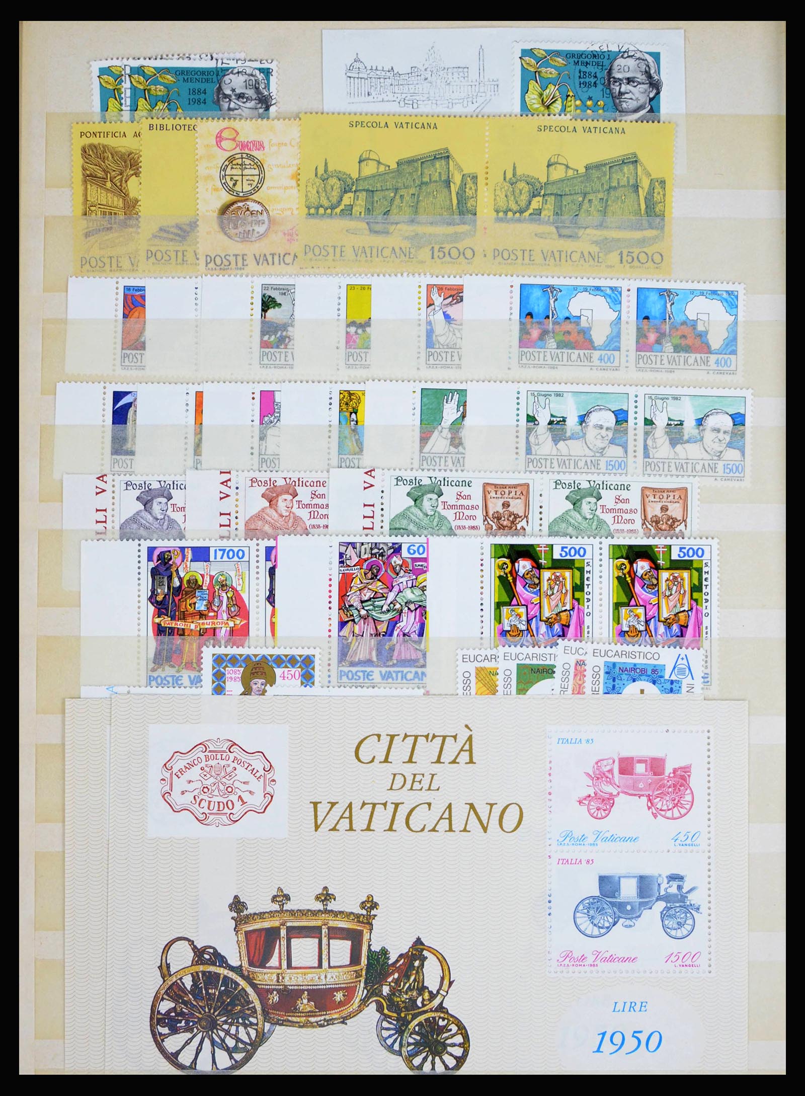 40242 0020 - Postzegelverzameling 40242 Vaticaan/San Marino 1877-2000.