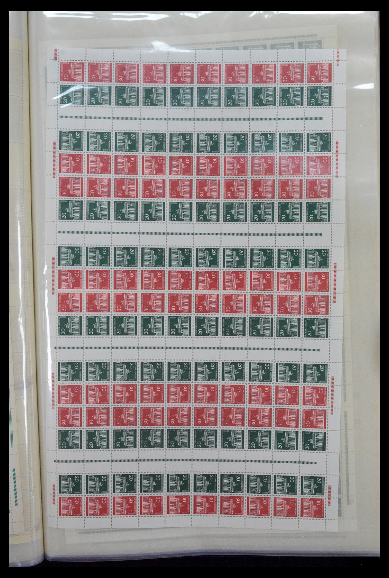 40373 0010 - Postzegel verzameling 40373 Bund en Berlijn markenheftchenbogen.