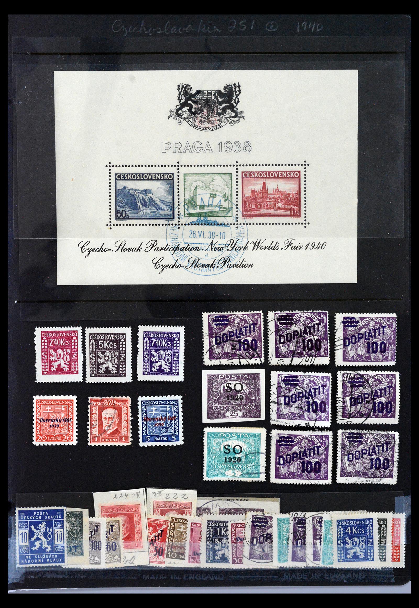 40532 0001 - Postzegel verzameling 40532 Tsjechoslowakije 1918-1991.