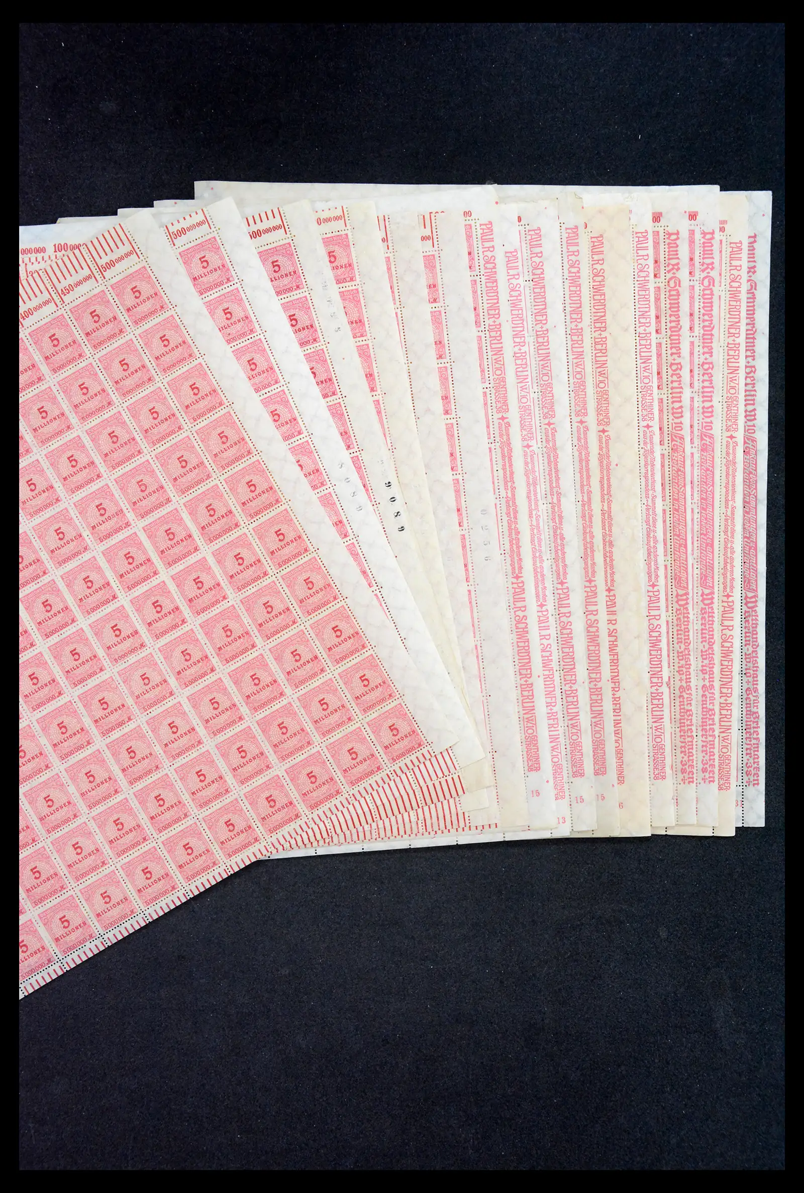 40560 0082 - Postzegelverzameling 40560 Duitse Rijk complete inflavellen.