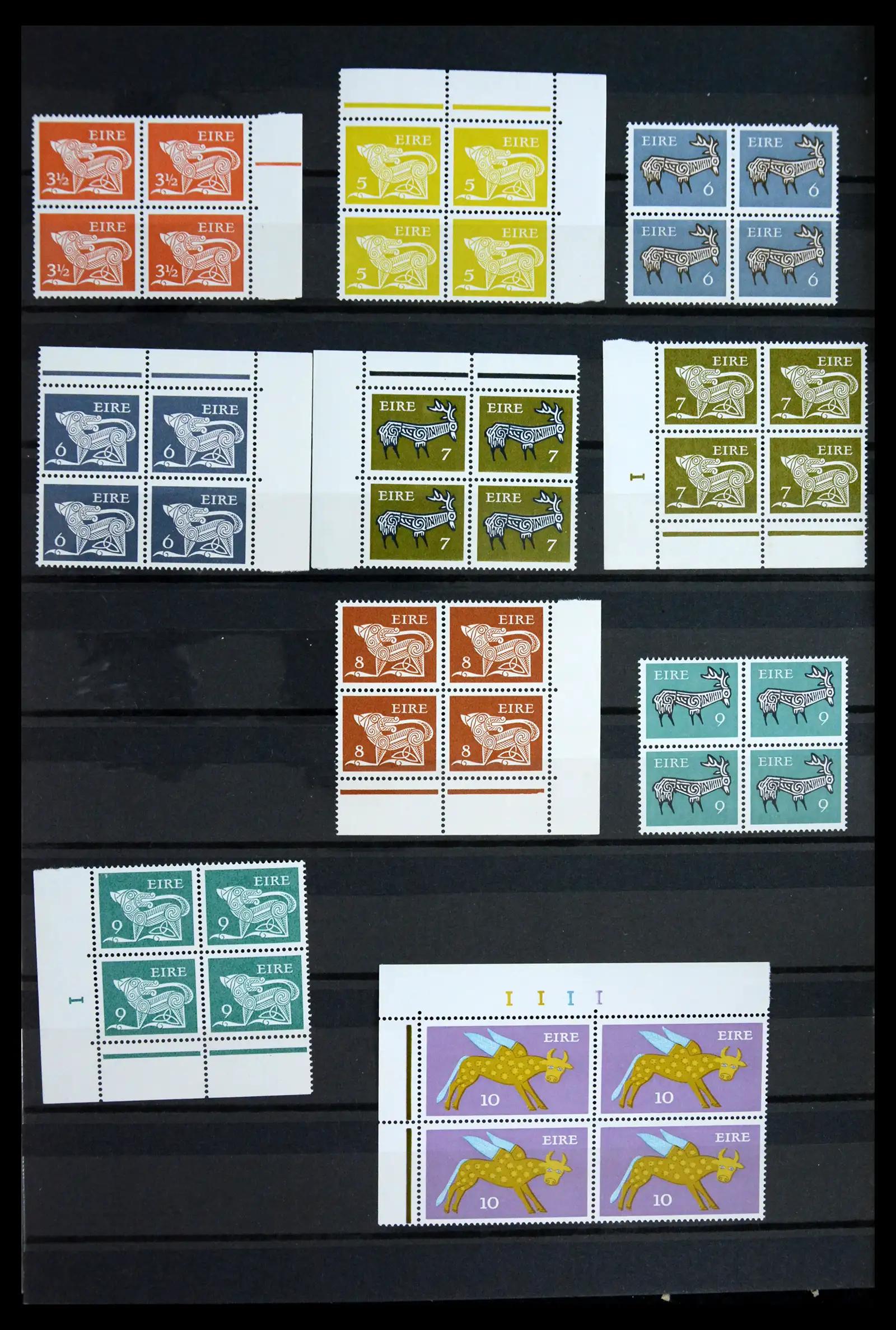 40593 0016 - Postzegelverzameling 40593 Ierland 1922-1990.