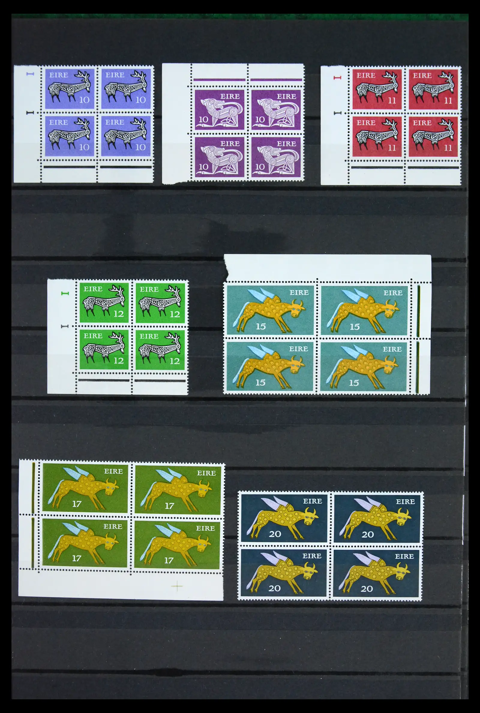 40593 0017 - Postzegelverzameling 40593 Ierland 1922-1990.