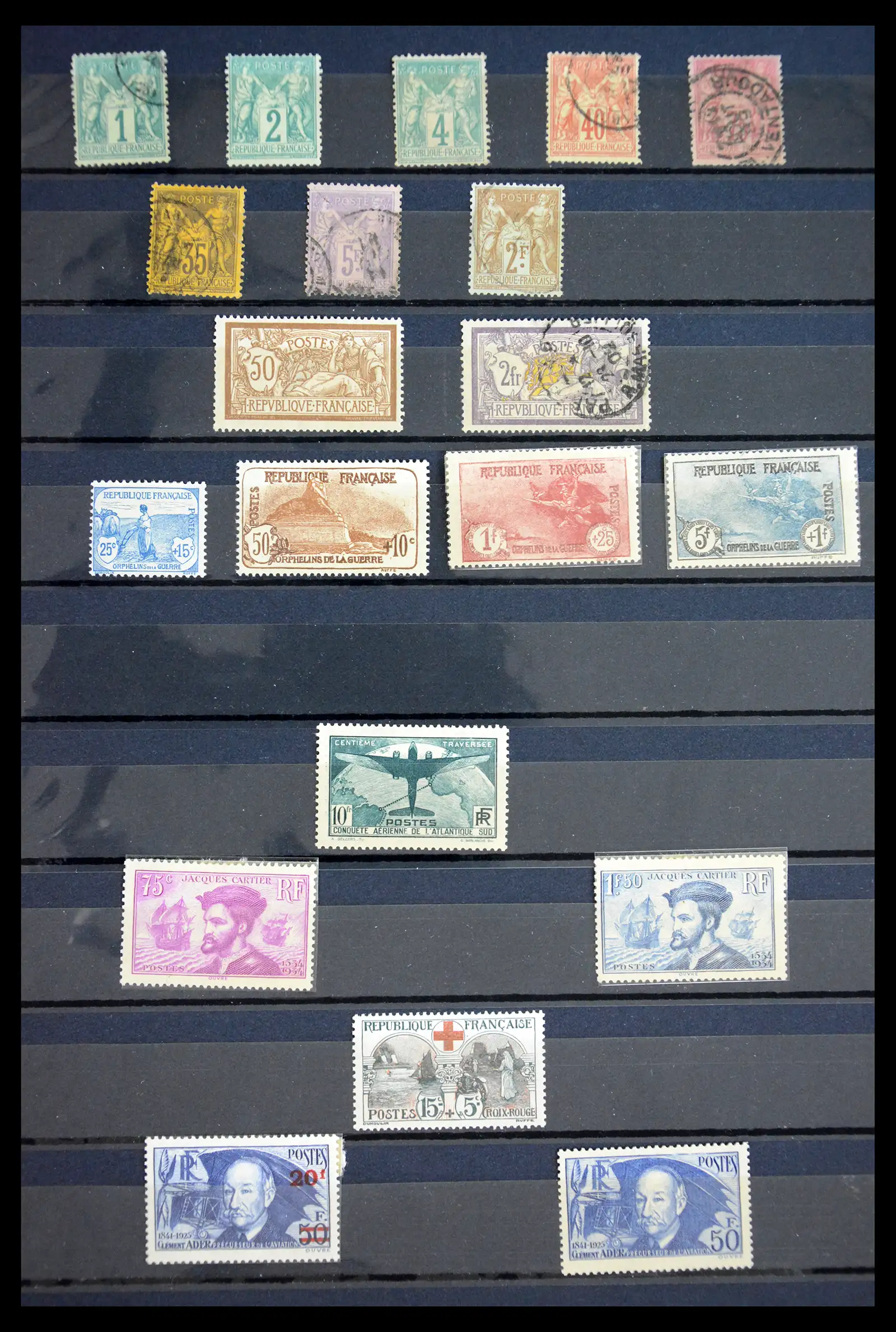 40665 0002 - Stamp collection 40665 World classic key stamps 1840-1950.