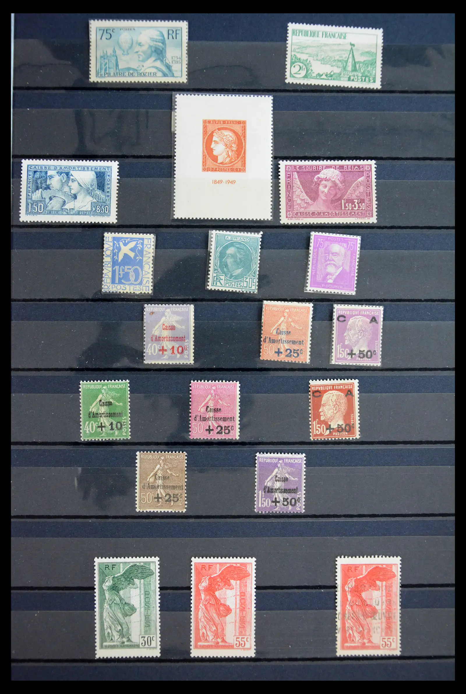 40665 0003 - Stamp collection 40665 World classic key stamps 1840-1950.
