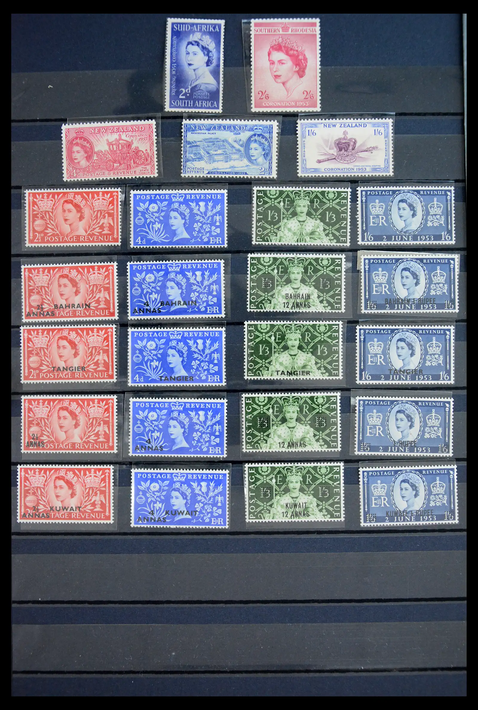 40665 0010 - Stamp collection 40665 World classic key stamps 1840-1950.