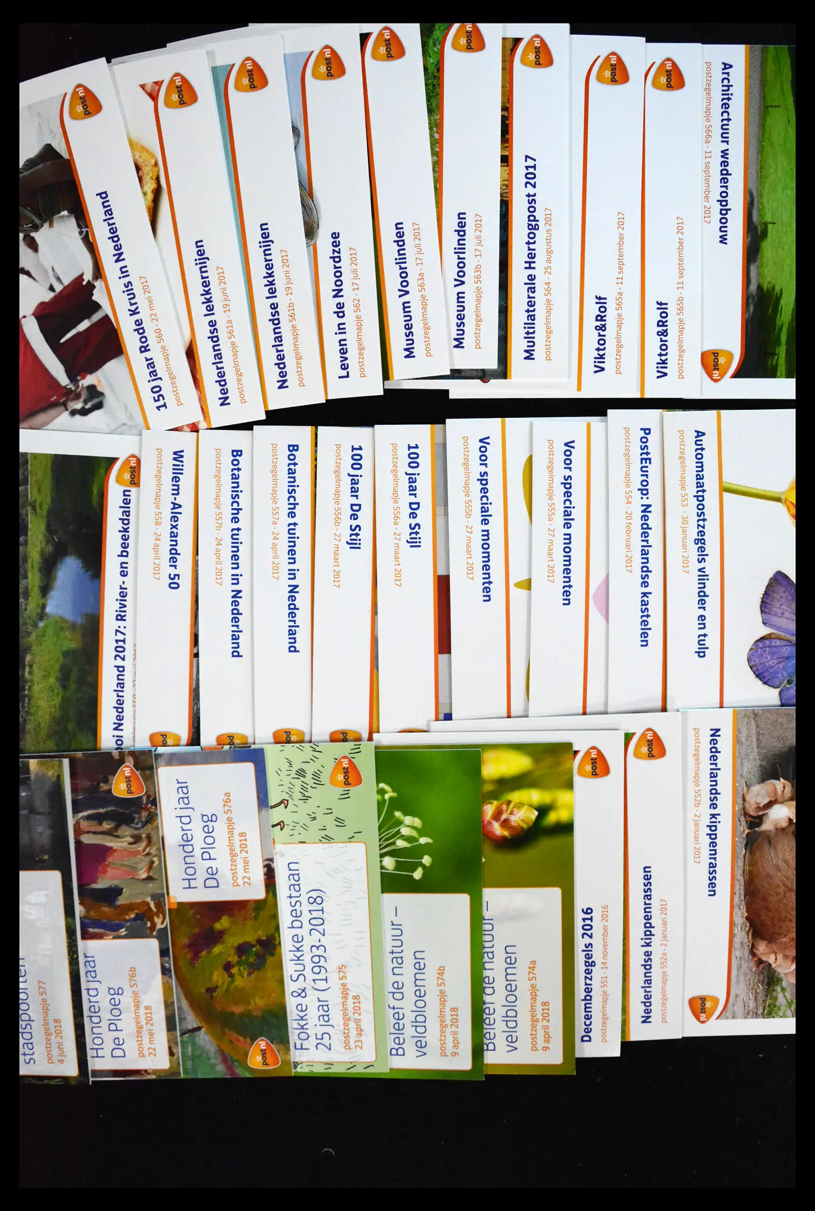 40848 0004 - Stamp collection 40848 Netherlands presentation packs 2010-2023!!