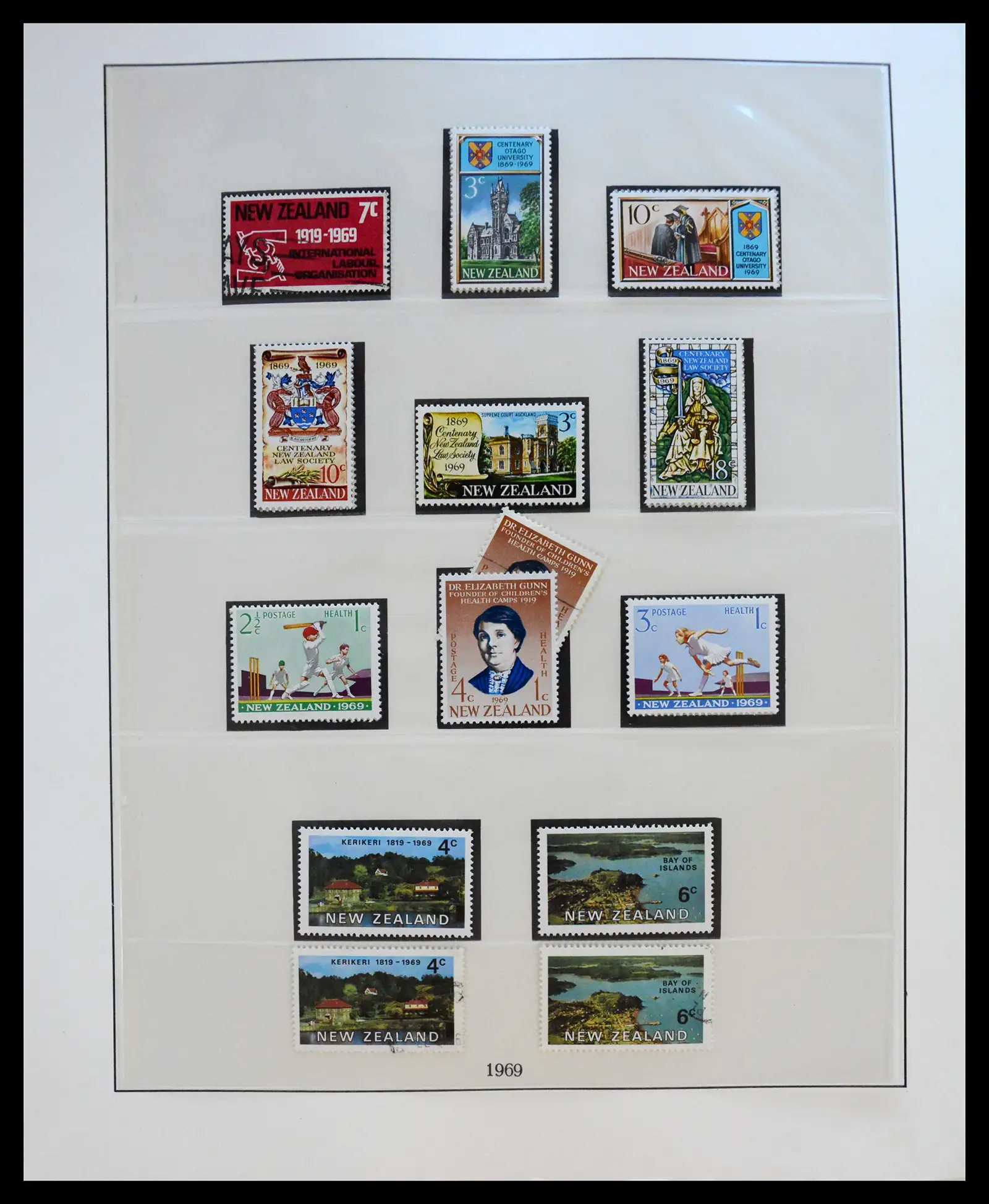 40861 0011 - Stamp collection 40861 New Zealand 1964-2021.