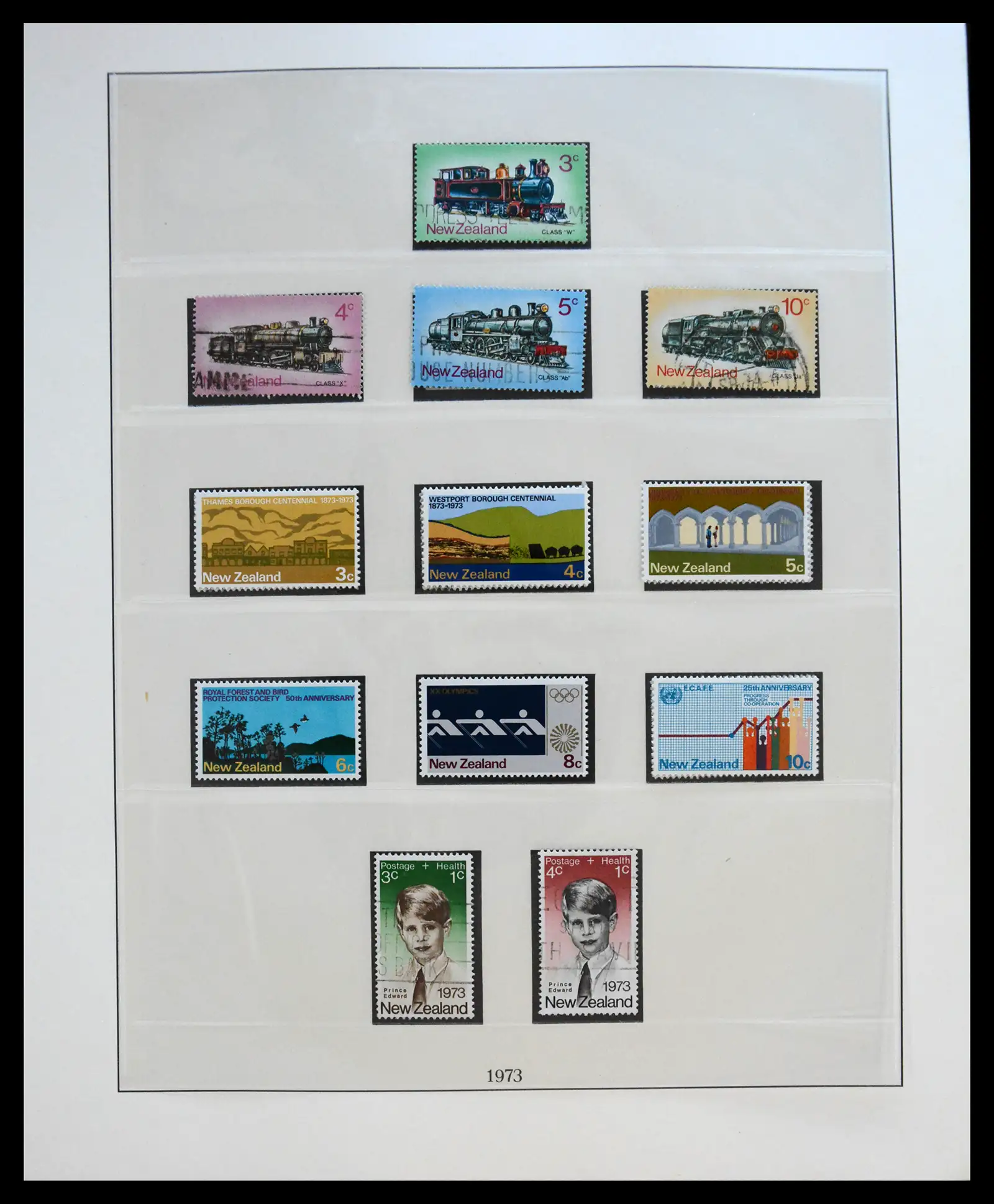 40861 0022 - Stamp collection 40861 New Zealand 1964-2021.