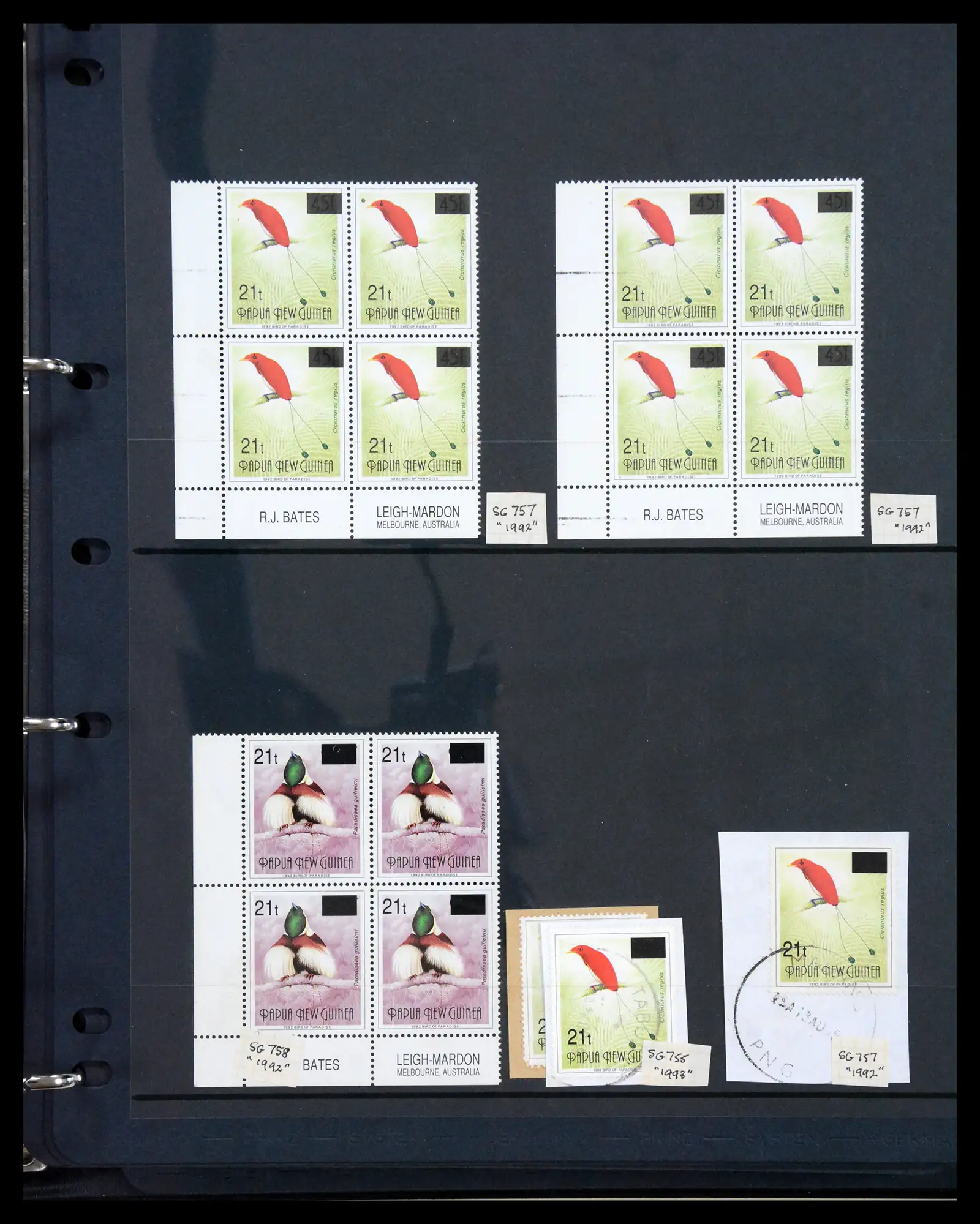 41086 0025 - Stamp collection 41086 Papua New Guinea emergency overprints 1993-1995.