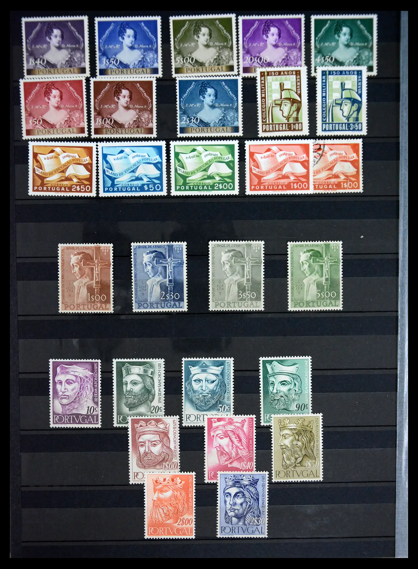 41169 0011 - Stamp collection 41169 Portugal 1945-2006.