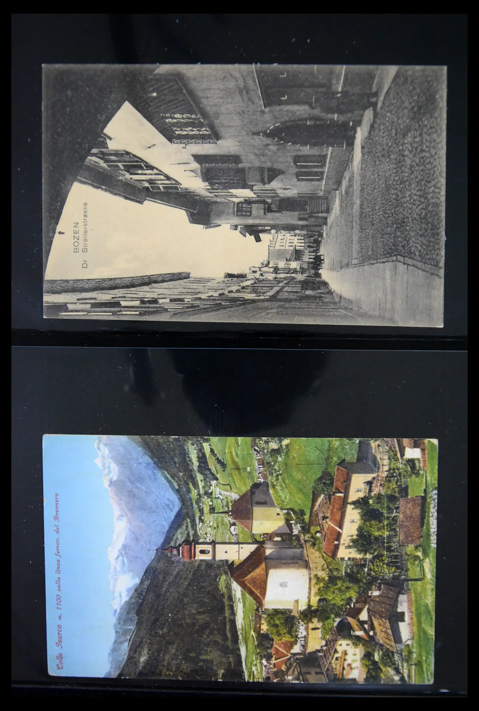 41256 0070 - Stamp collection 41256 Italy postcard collection 1900-1945.