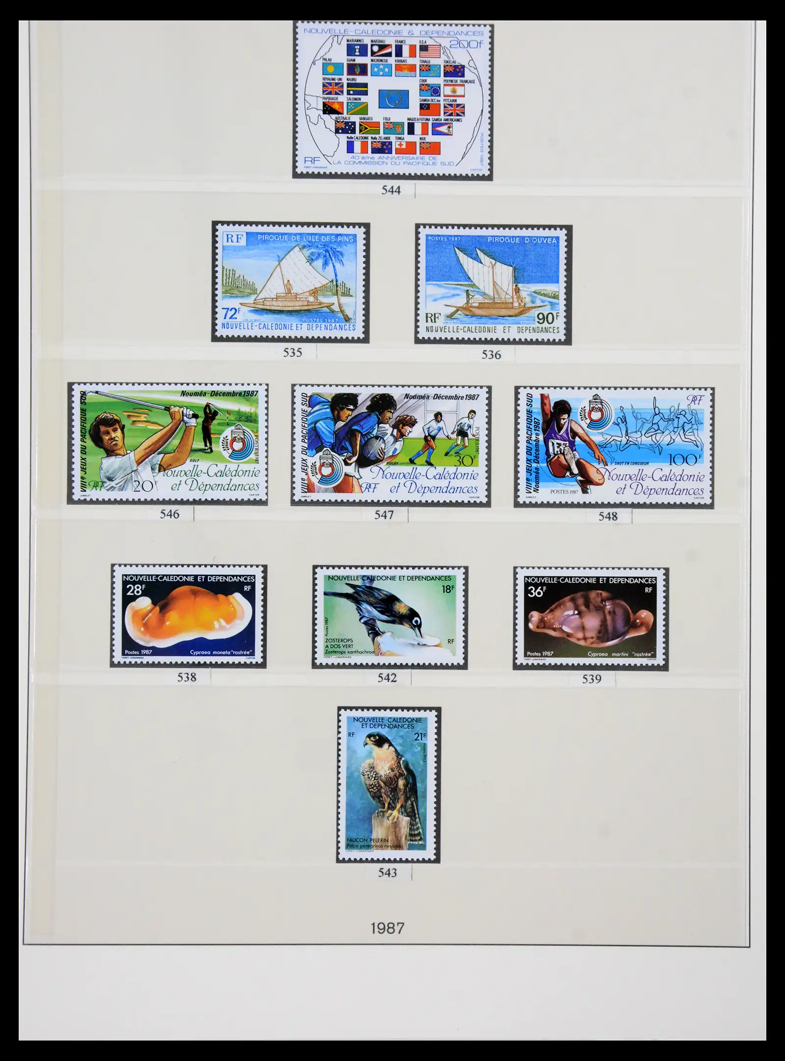 41341 0068 - Postzegelverzameling 41341 Nieuw Caledonië 1900-2010.