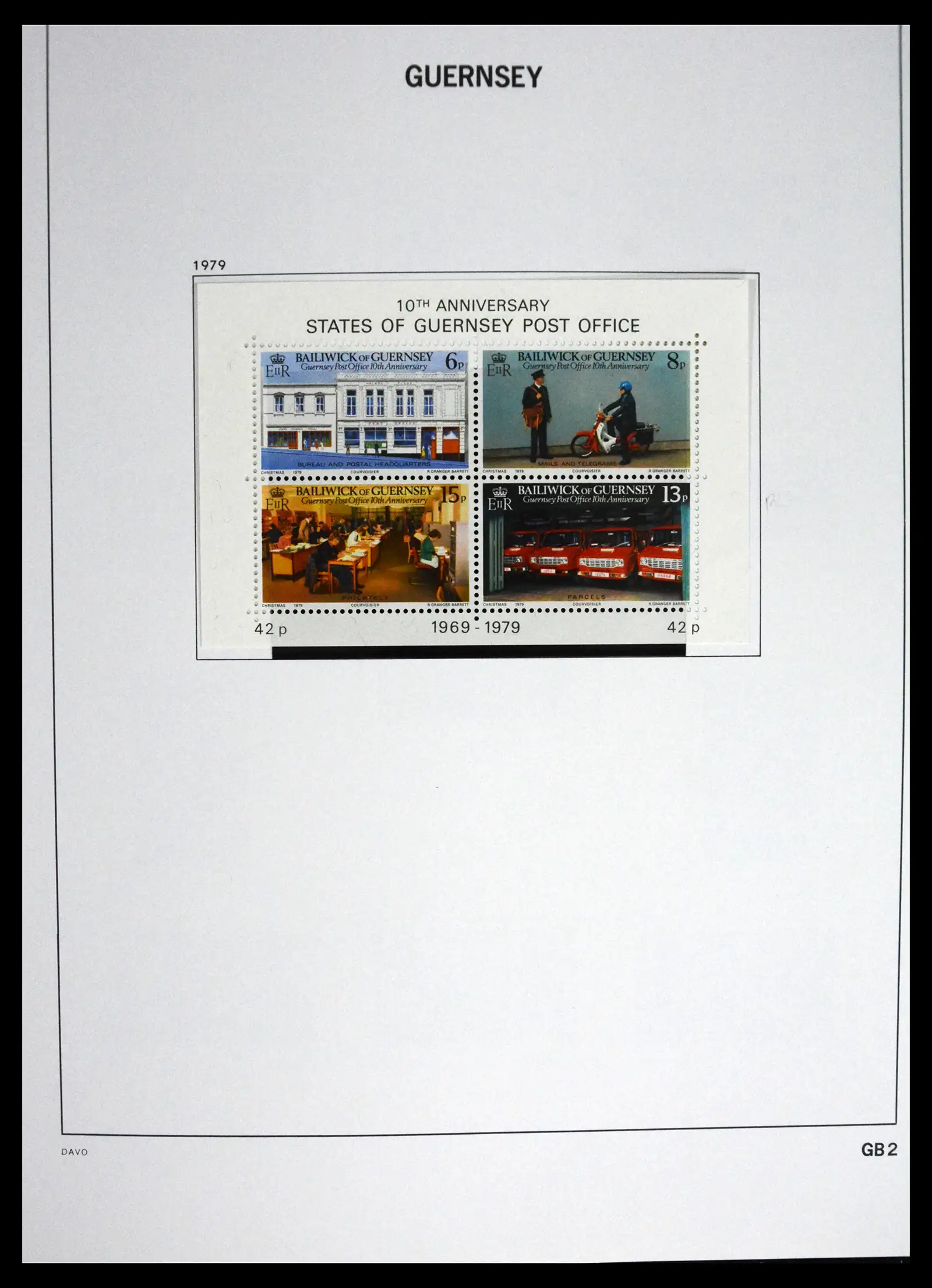 41448 0024 - Postzegelverzameling 41448 Guernsey 1941-2011.