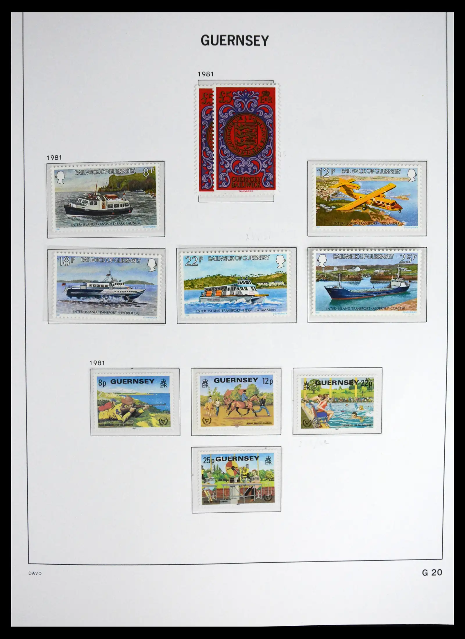 41448 0027 - Postzegelverzameling 41448 Guernsey 1941-2011.