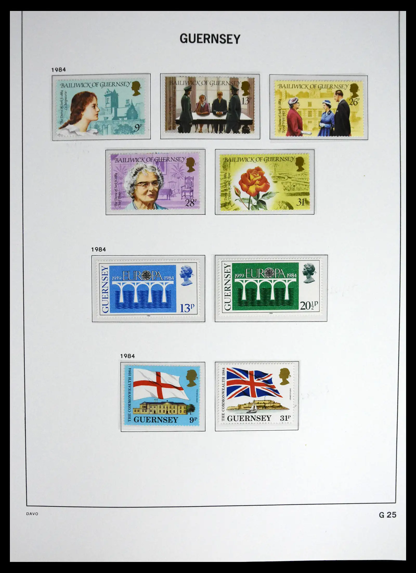 41448 0033 - Postzegelverzameling 41448 Guernsey 1941-2011.