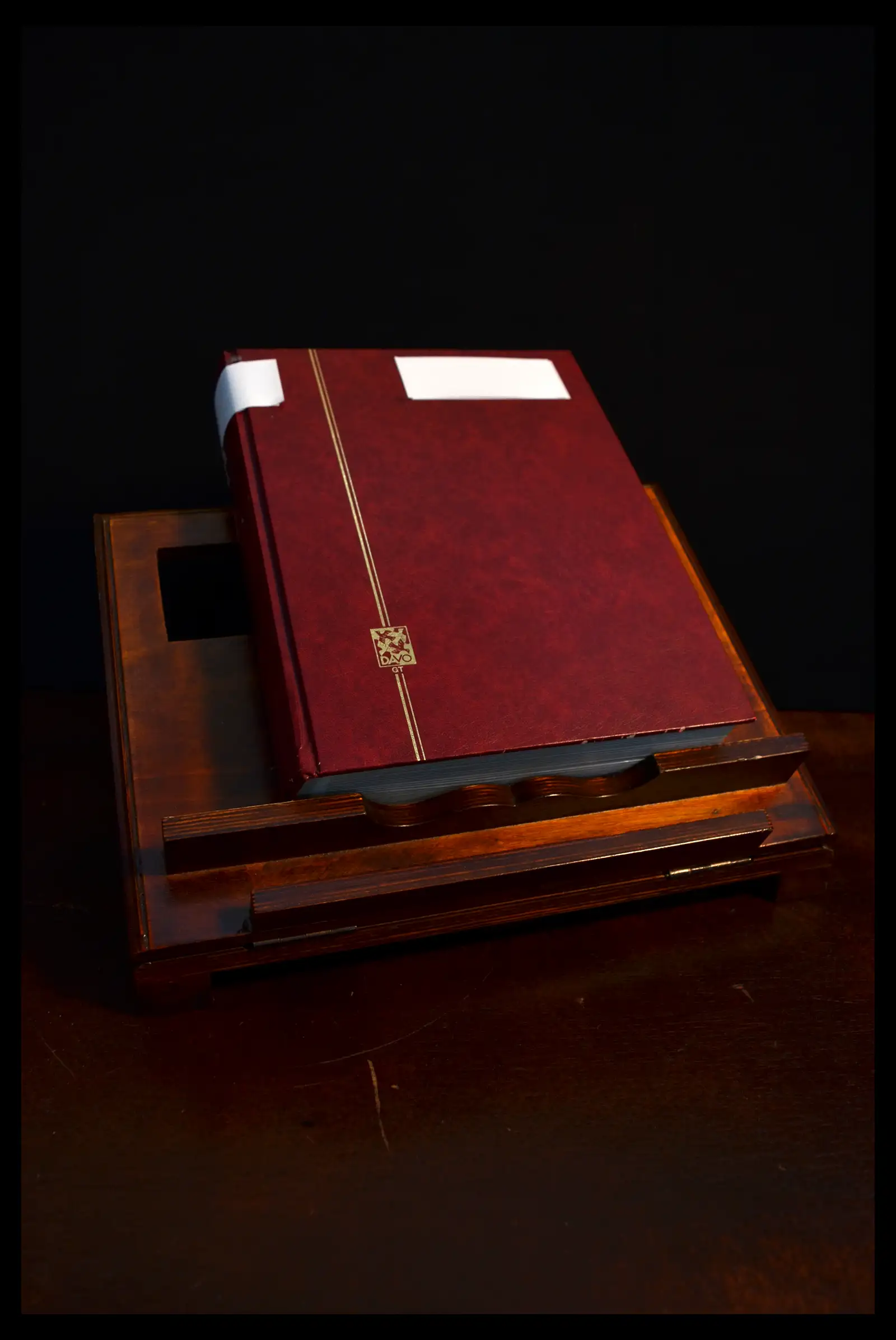 41451 0051 - Stamp collection 41451 Nepal 1881-2011.