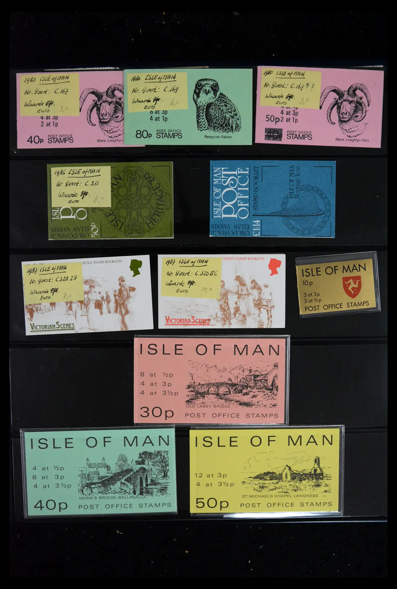 41607 0004 - Postzegelverzameling 41607 Kanaaleilanden postzegelboekjes vanaf 1969.