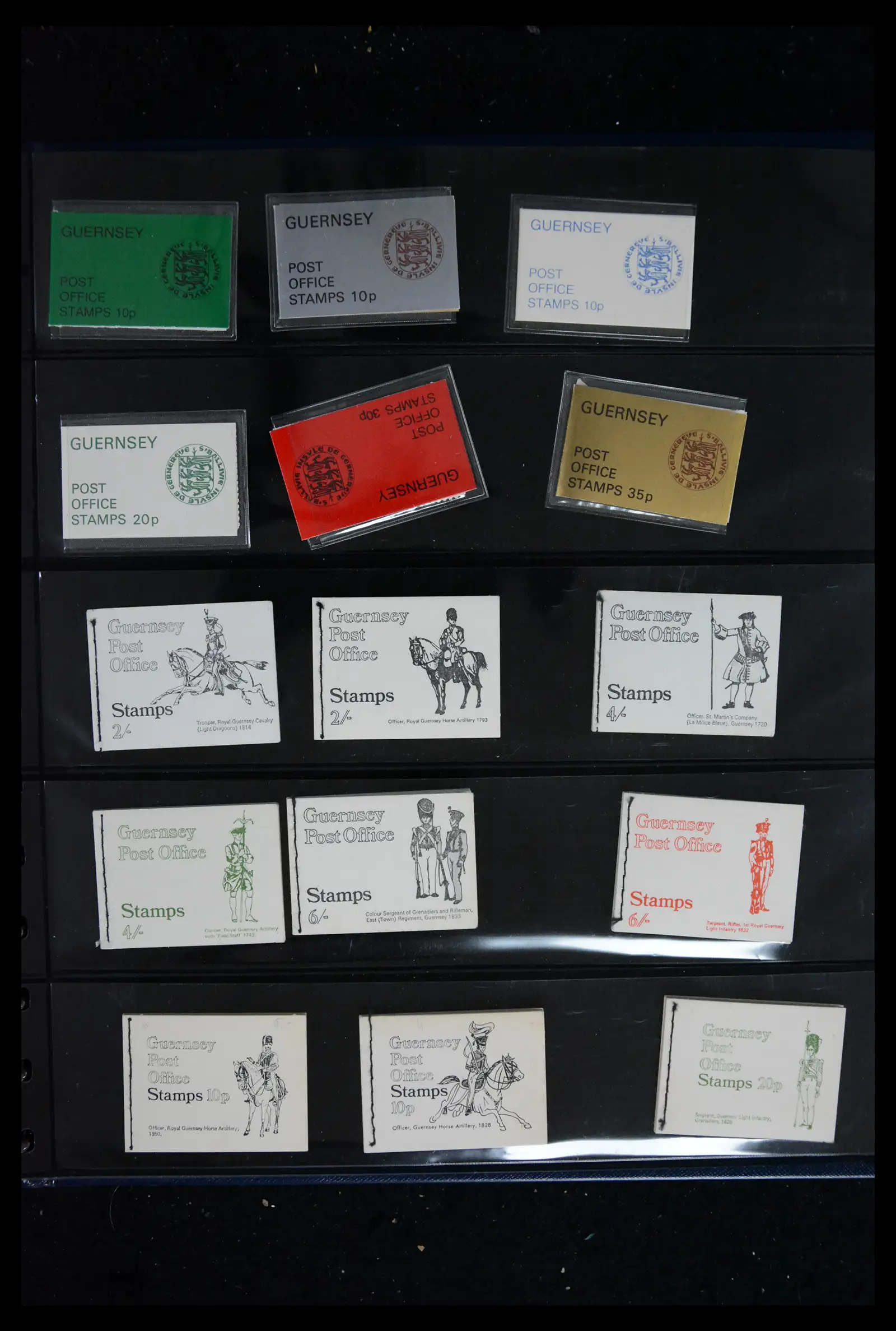 41607 0006 - Postzegelverzameling 41607 Kanaaleilanden postzegelboekjes vanaf 1969.