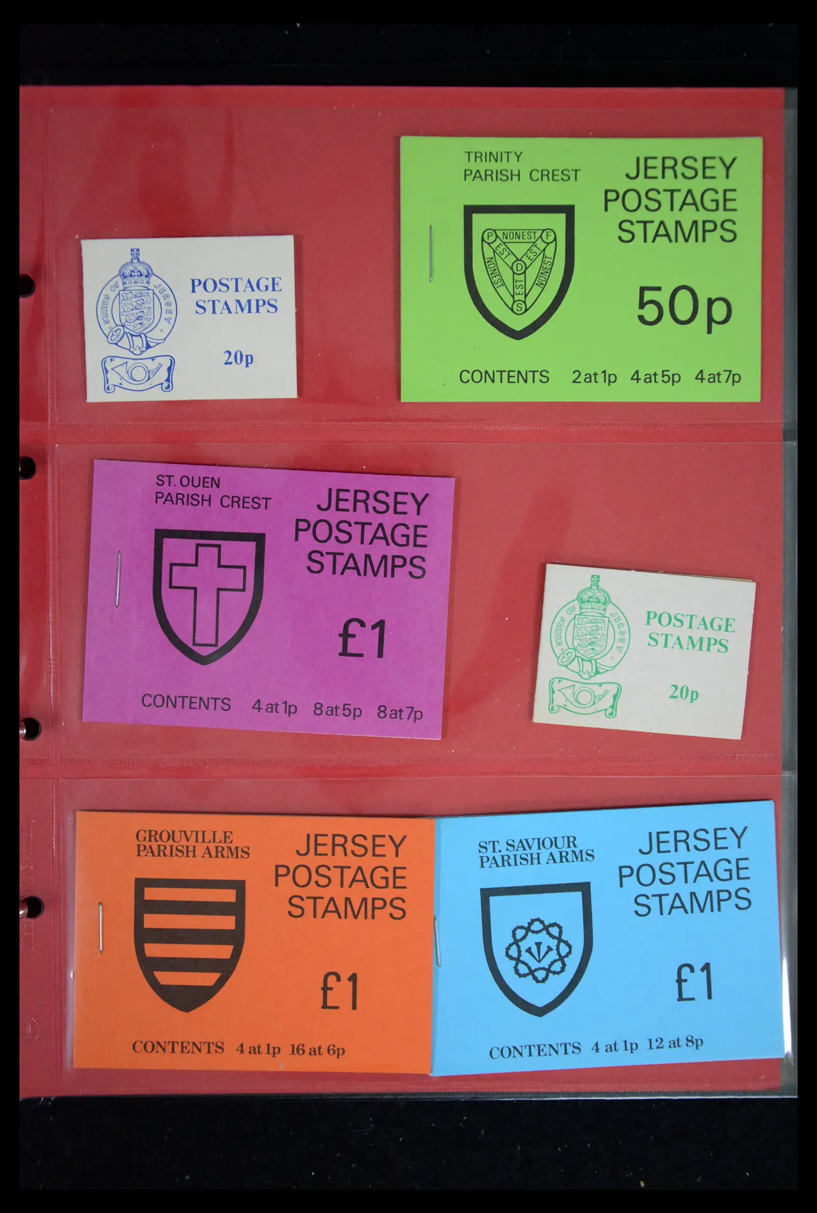 41607 0031 - Postzegelverzameling 41607 Kanaaleilanden postzegelboekjes vanaf 1969.