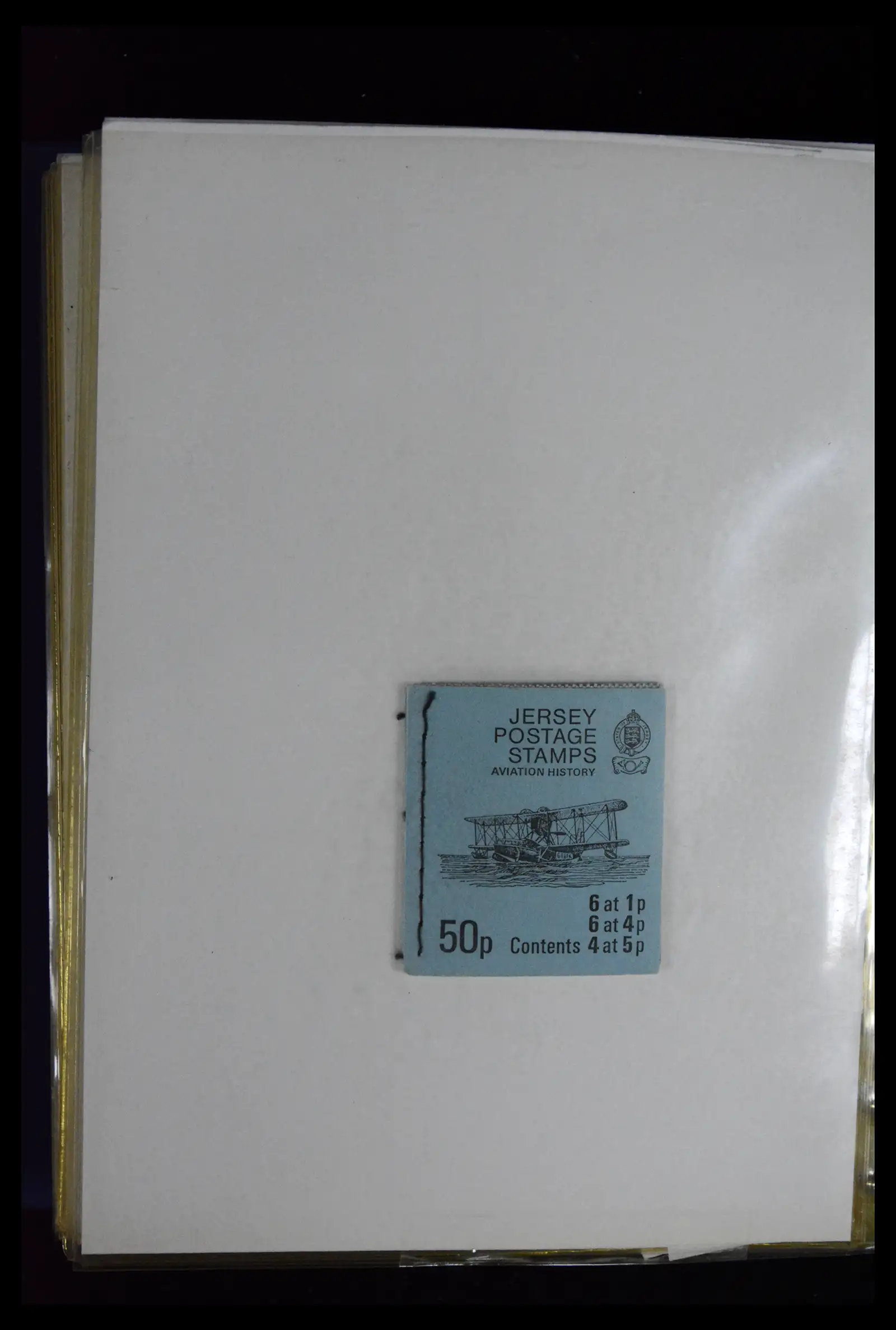 41607 0072 - Postzegelverzameling 41607 Kanaaleilanden postzegelboekjes vanaf 1969.