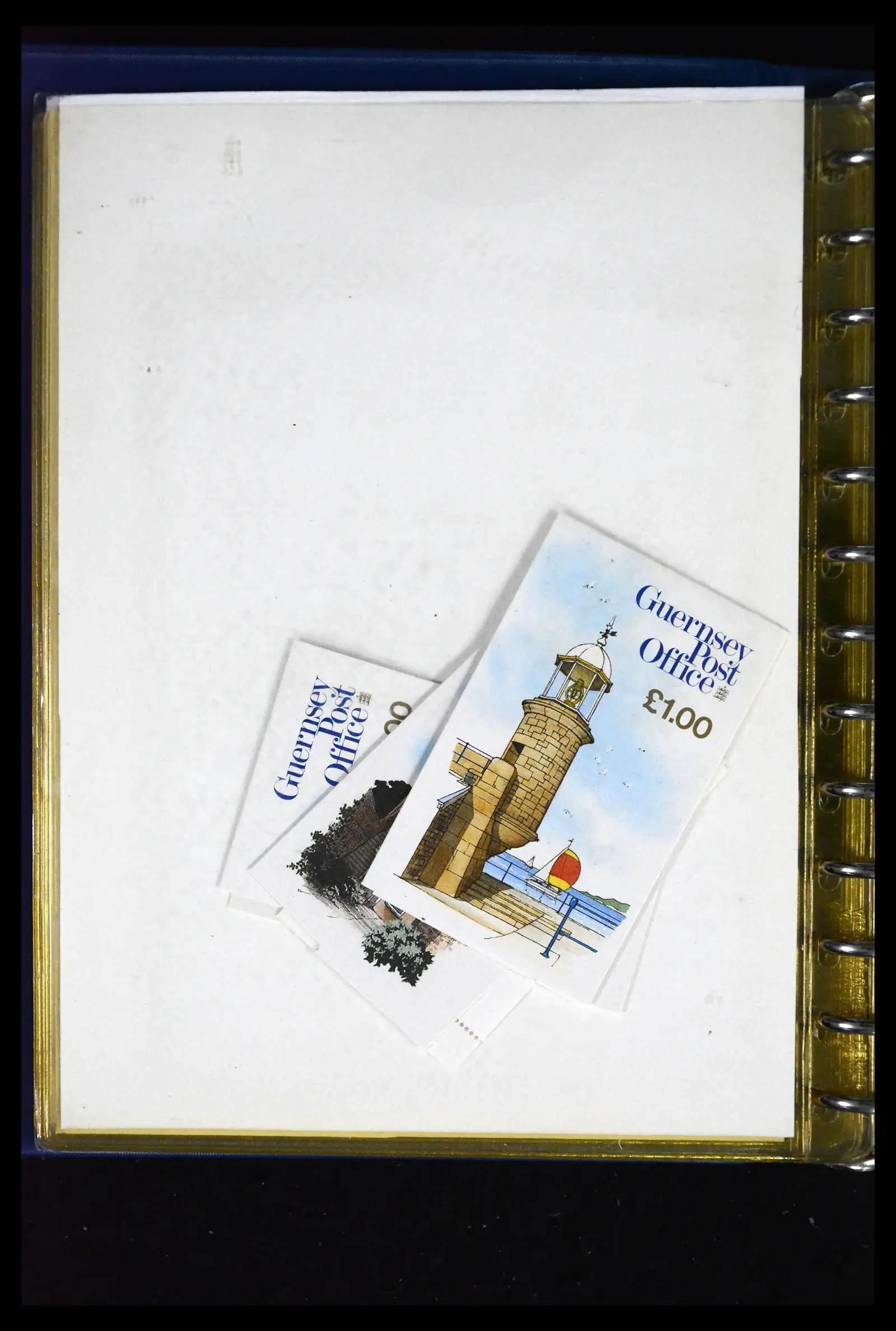 41607 0084 - Postzegelverzameling 41607 Kanaaleilanden postzegelboekjes vanaf 1969.