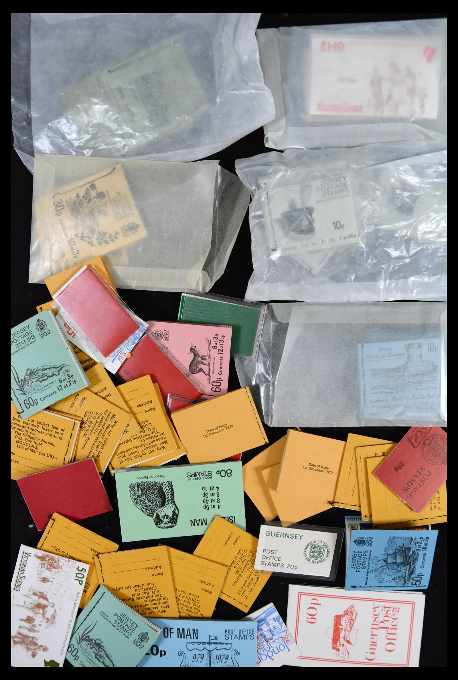 41607 0098 - Postzegelverzameling 41607 Kanaaleilanden postzegelboekjes vanaf 1969.