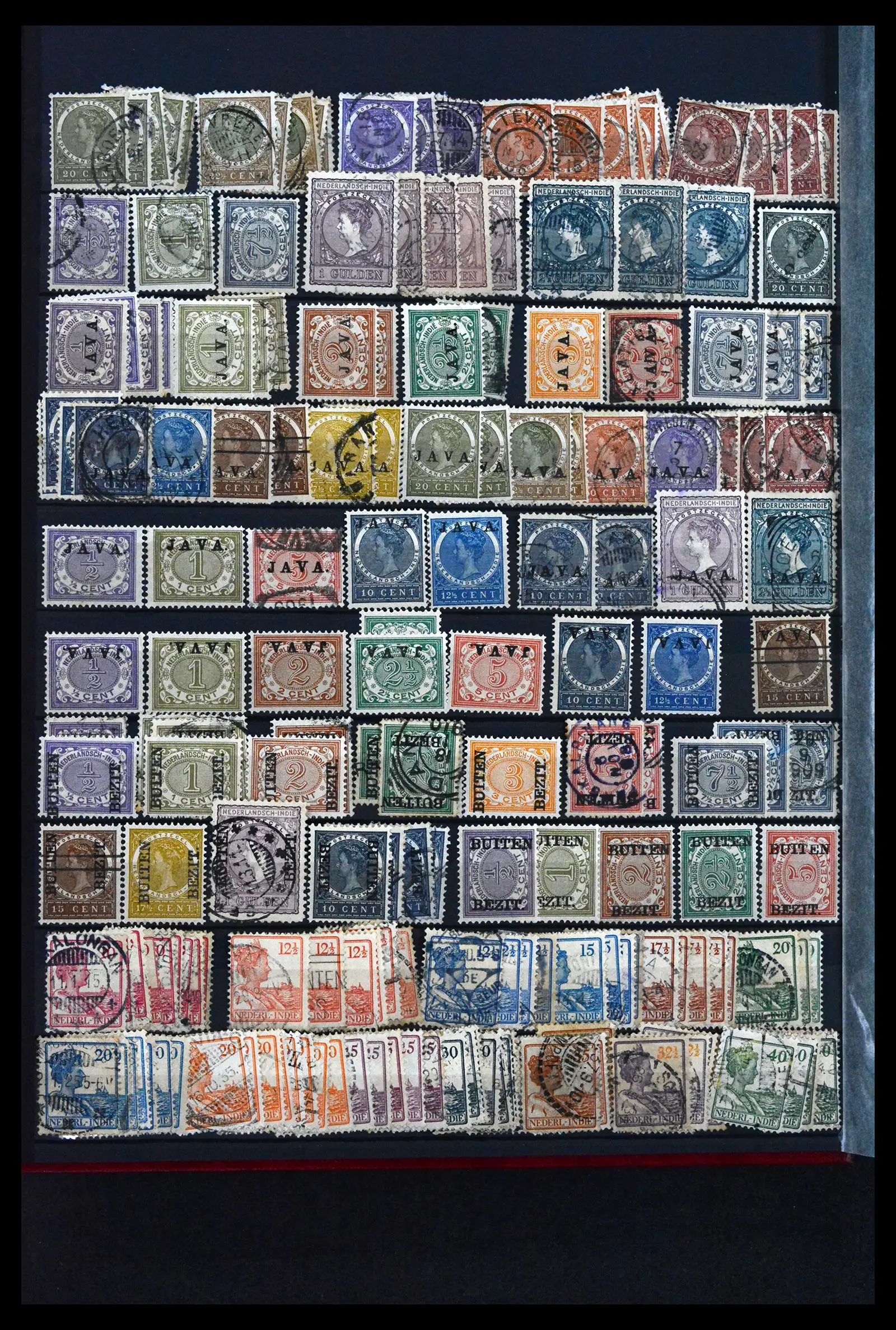 41628 0001 - Postzegelverzameling 41628 Overzee 1864-1975.