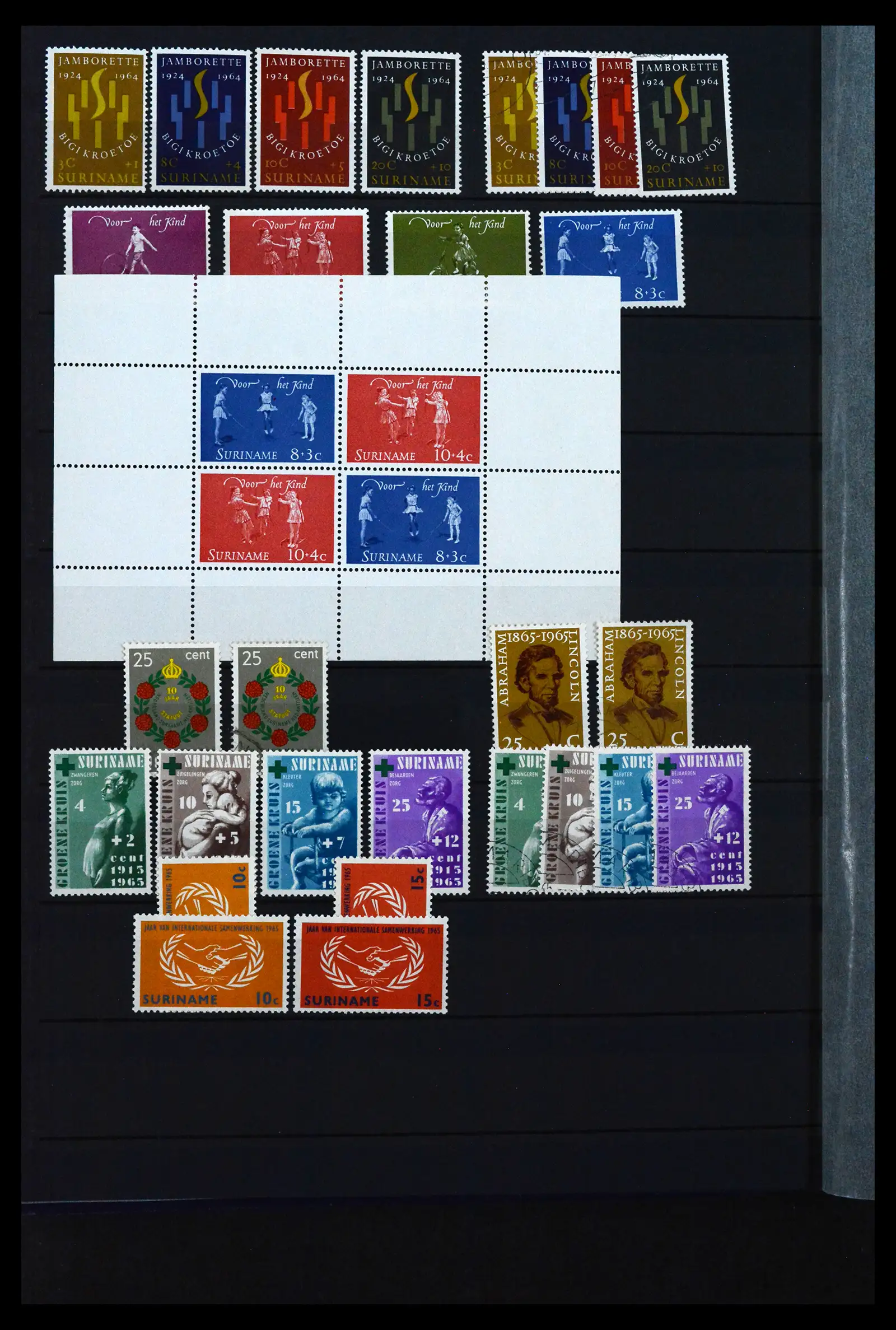 41628 0042 - Postzegelverzameling 41628 Overzee 1864-1975.