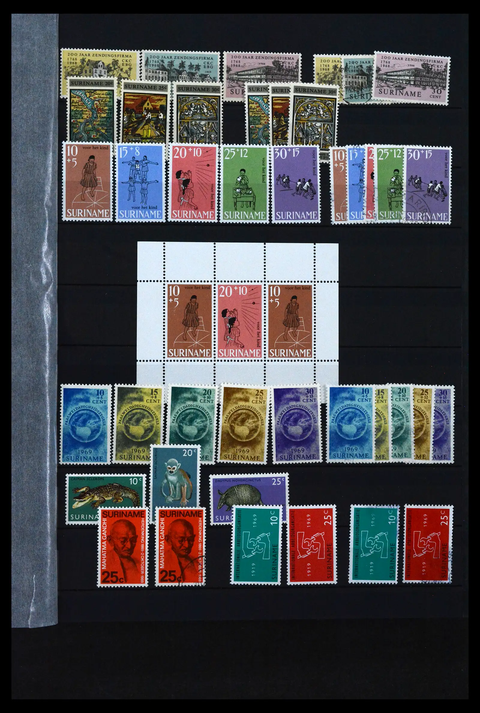 41628 0047 - Postzegelverzameling 41628 Overzee 1864-1975.