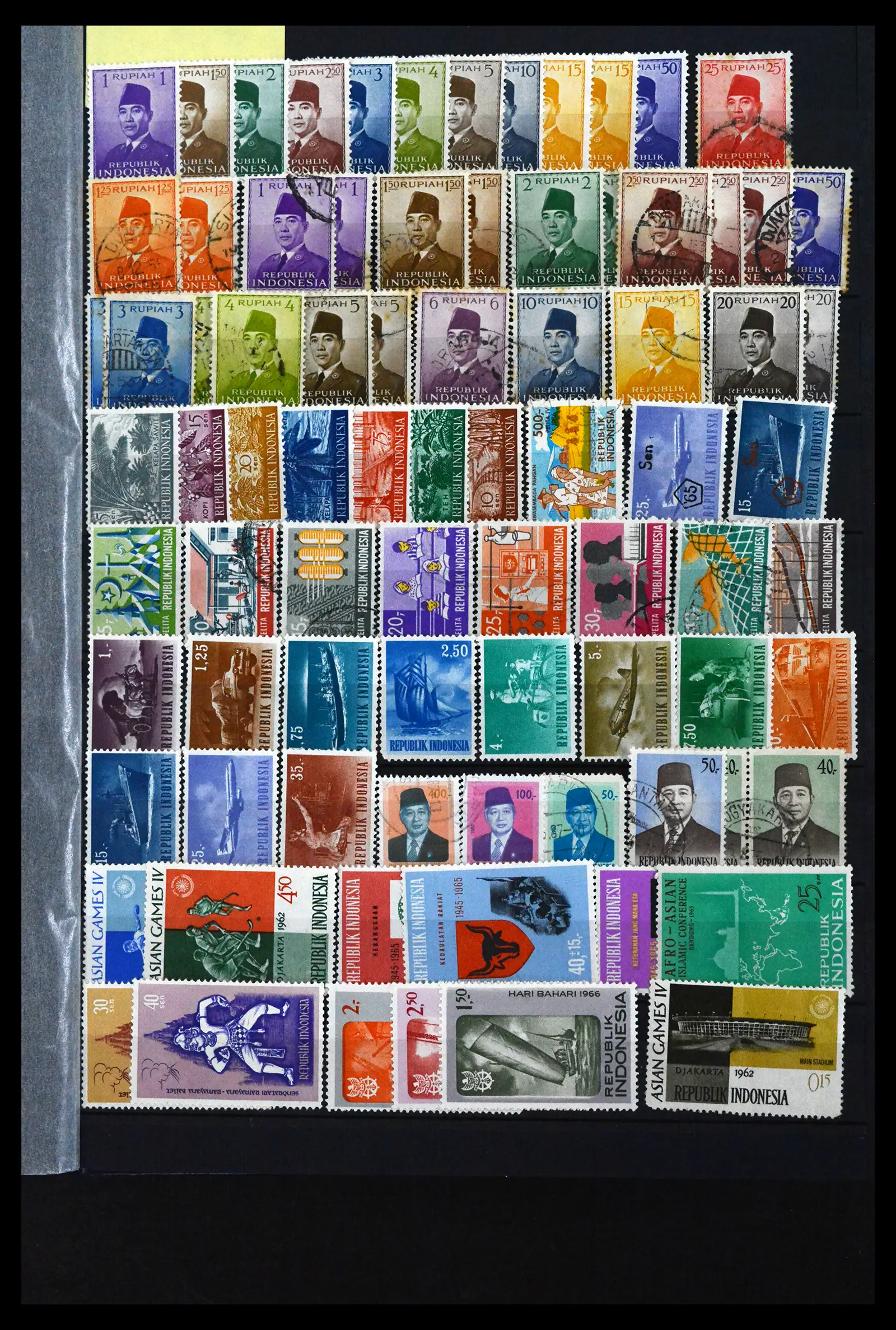 41628 0065 - Postzegelverzameling 41628 Overzee 1864-1975.