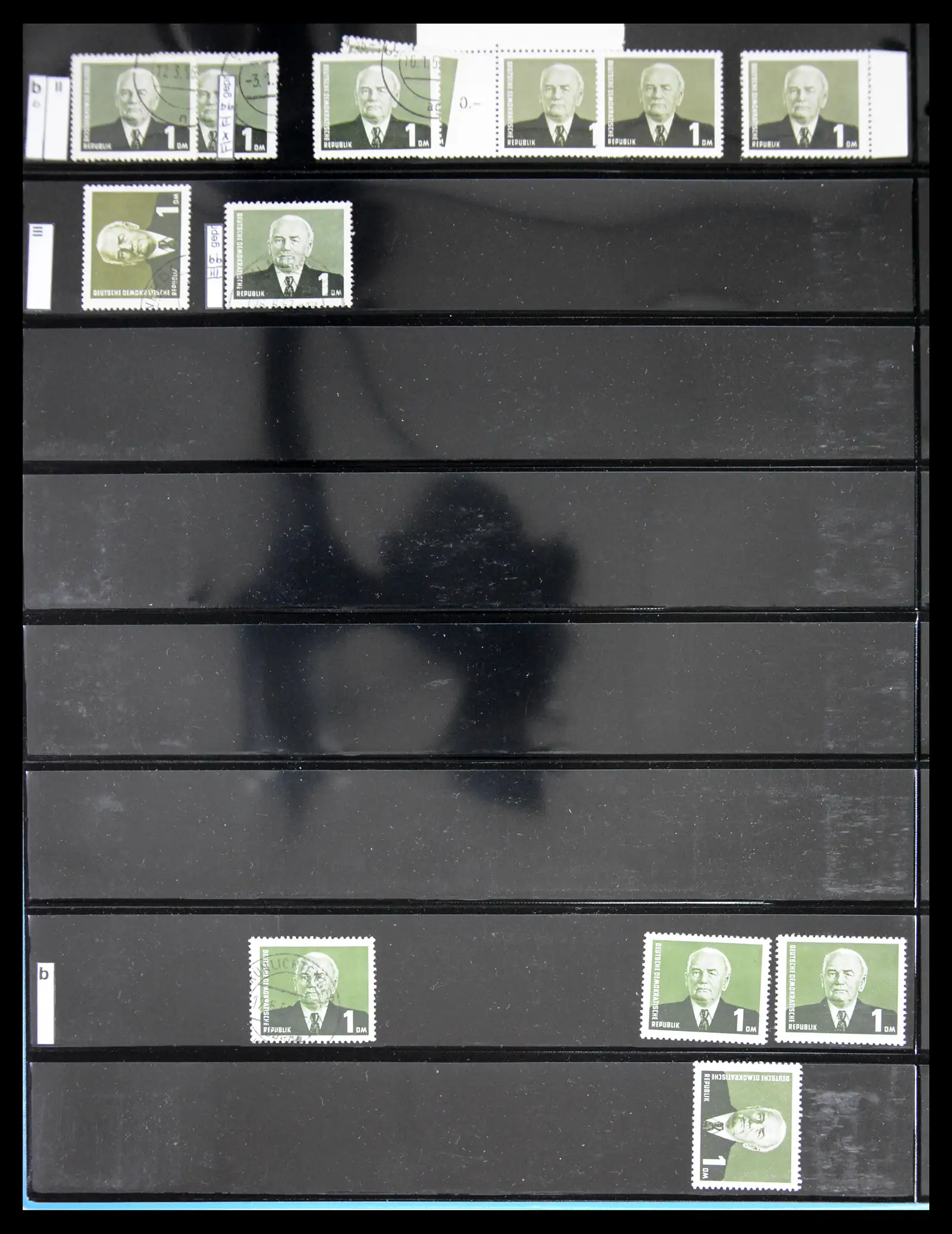 41631 0021 - Postzegelverzameling 41631 DDR gespecialiseerd 1948-1960.