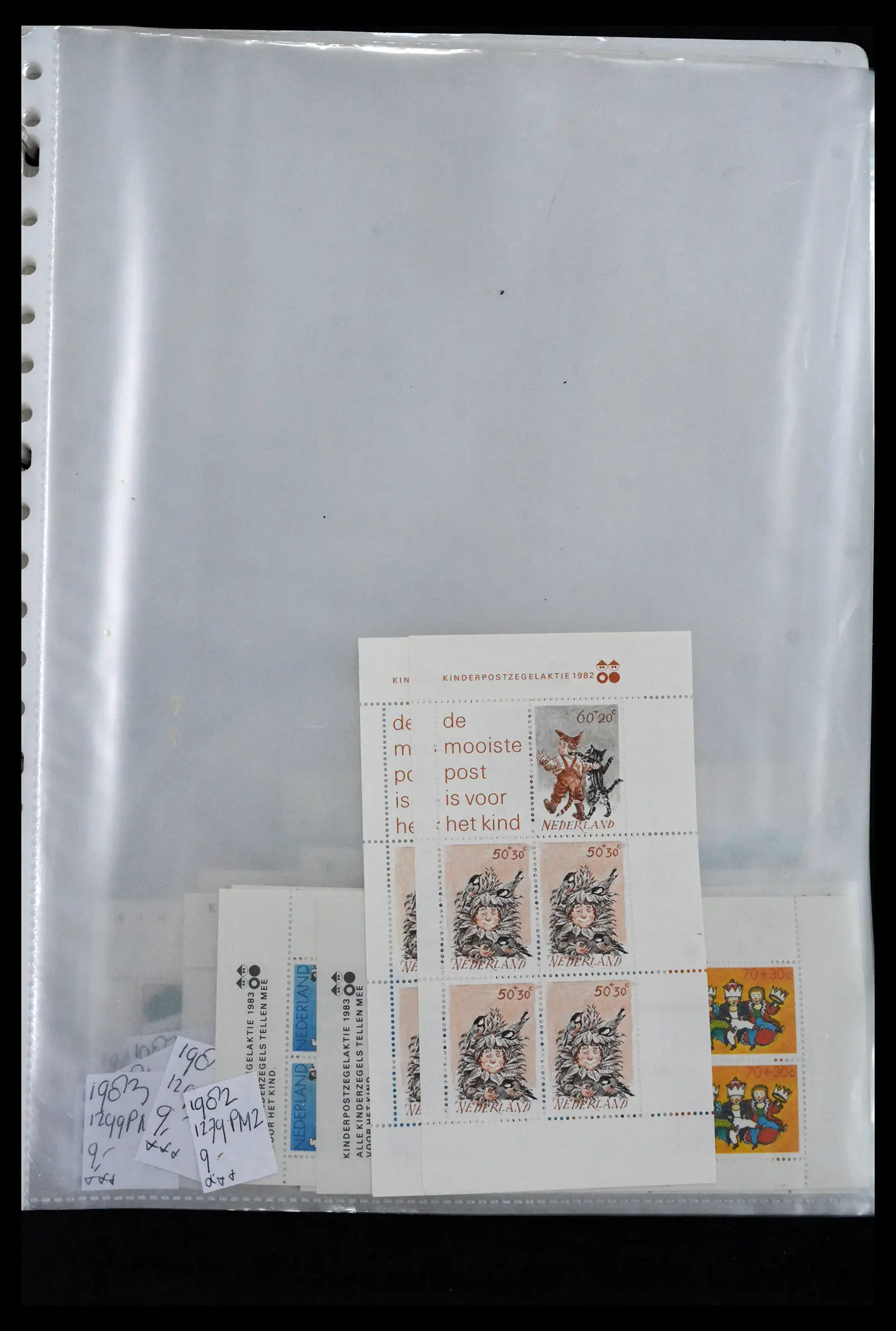 41643 0021 - Postzegelverzameling 41643 Nederland plaatfouten 1900-2011.