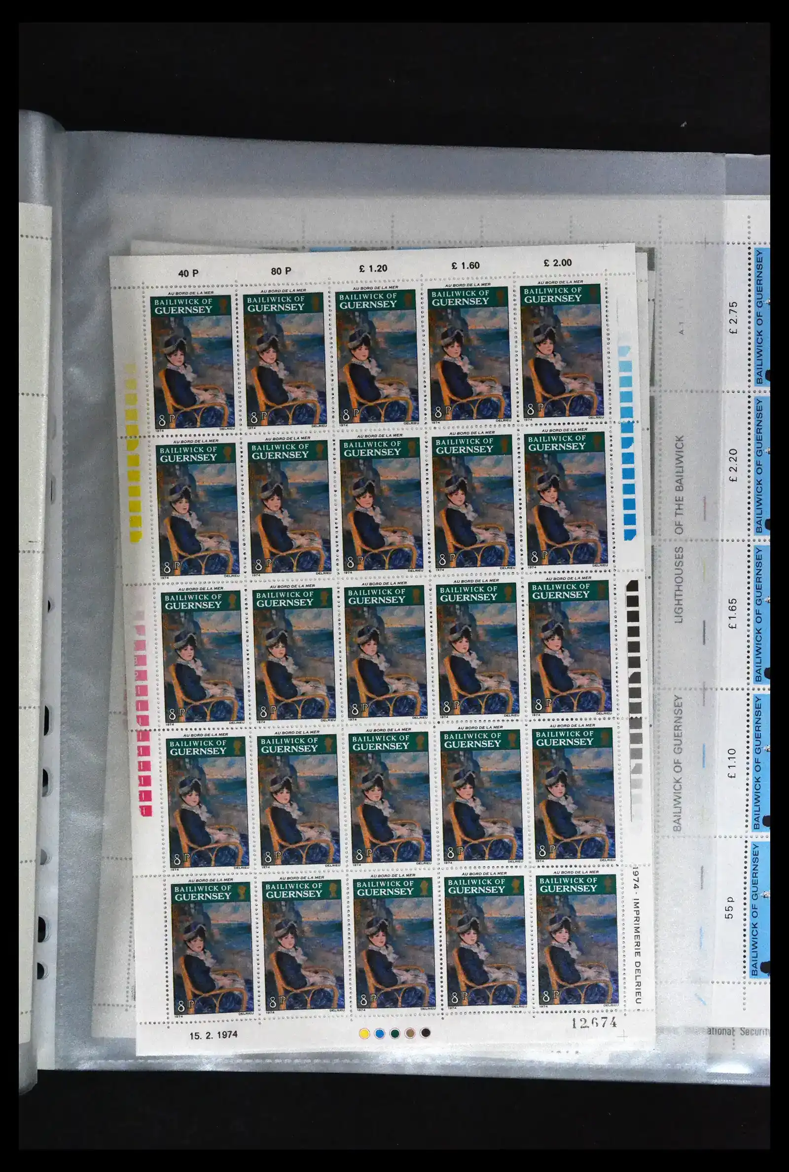 41669 0042 - Postzegelverzameling 41669 Guernsey complete vellen 1969-1975.