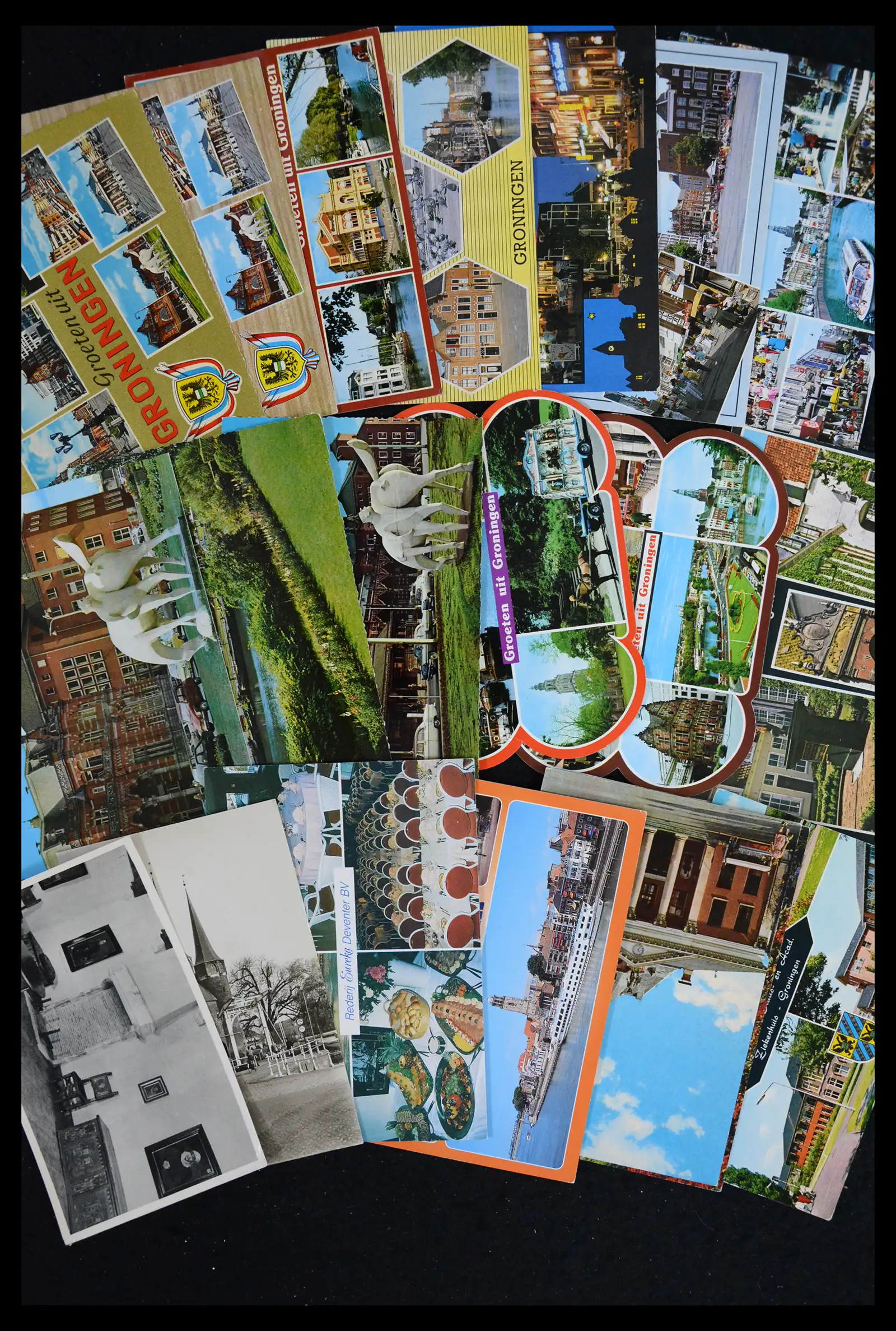 41684 0004 - Postzegelverzameling 41684 Nederland oude ansichtkaarten.