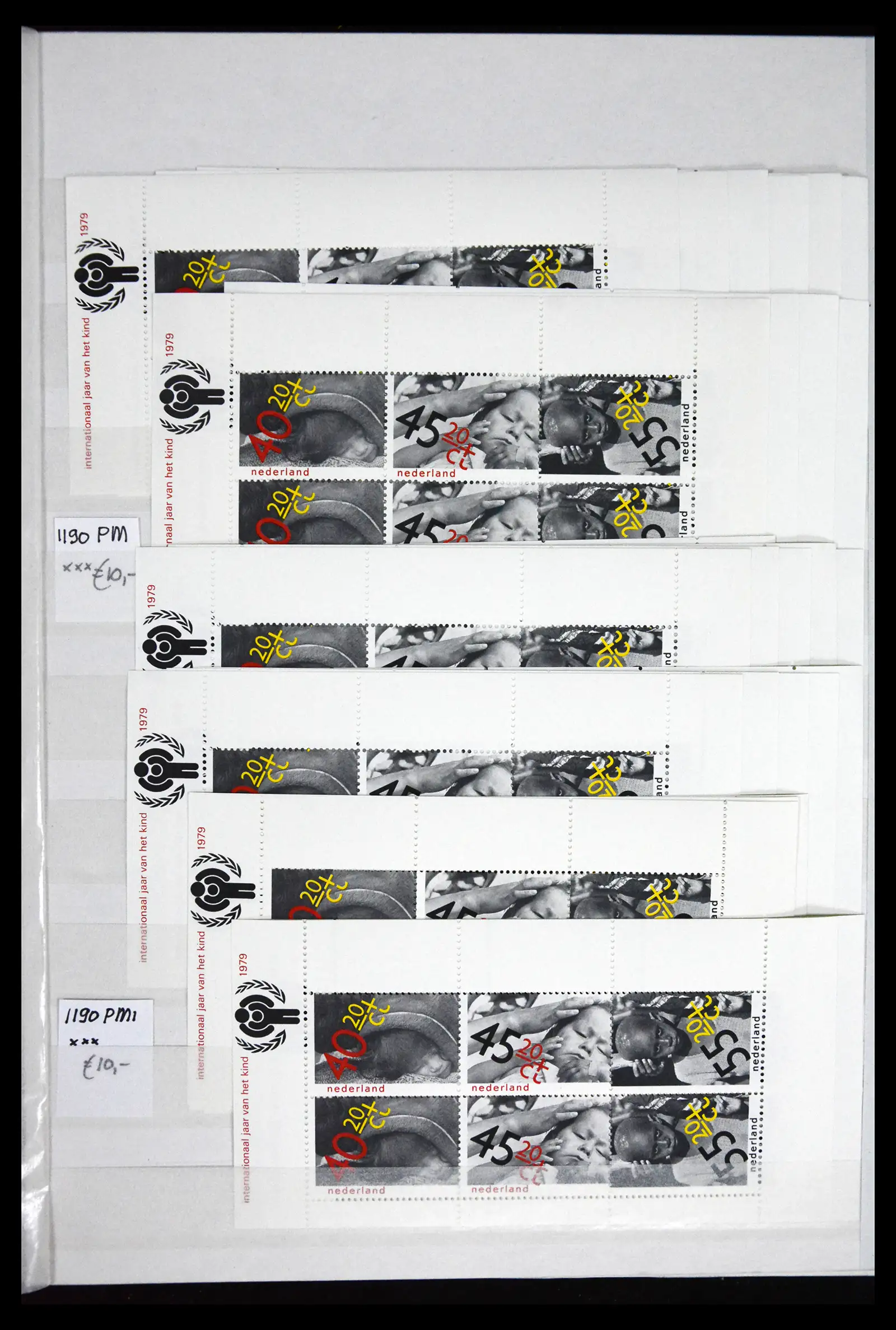 41686 0068 - Stamp collection 41686 Netherlands platefaults on child sheetlets 1965-2004.