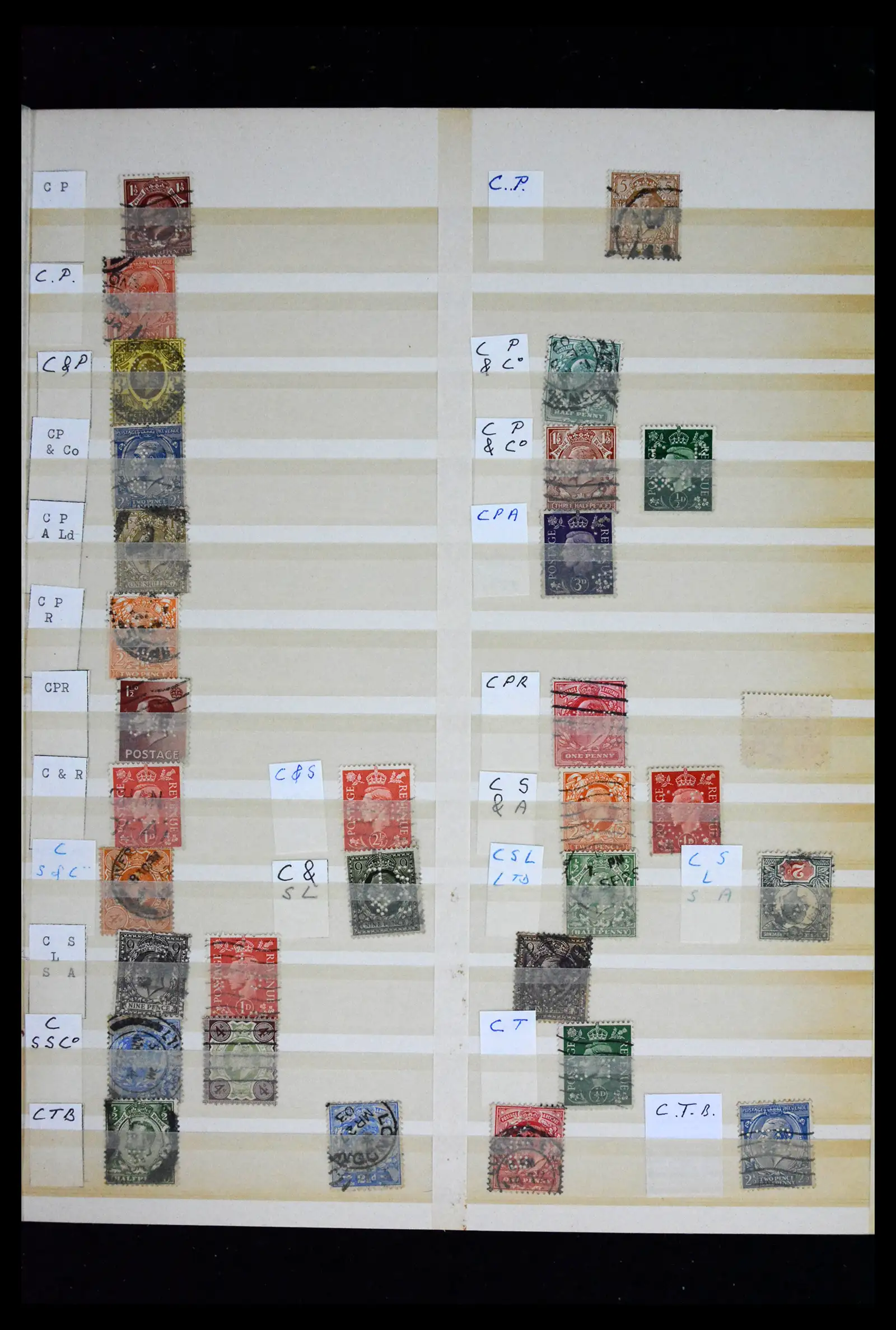 41721 0012 - Stamp collection 41721 Great Britain perfins 1900-1970.