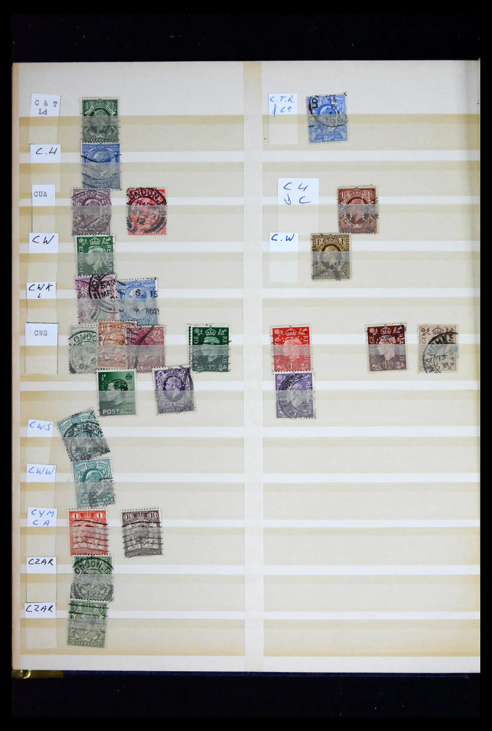 41721 0013 - Stamp collection 41721 Great Britain perfins 1900-1970.