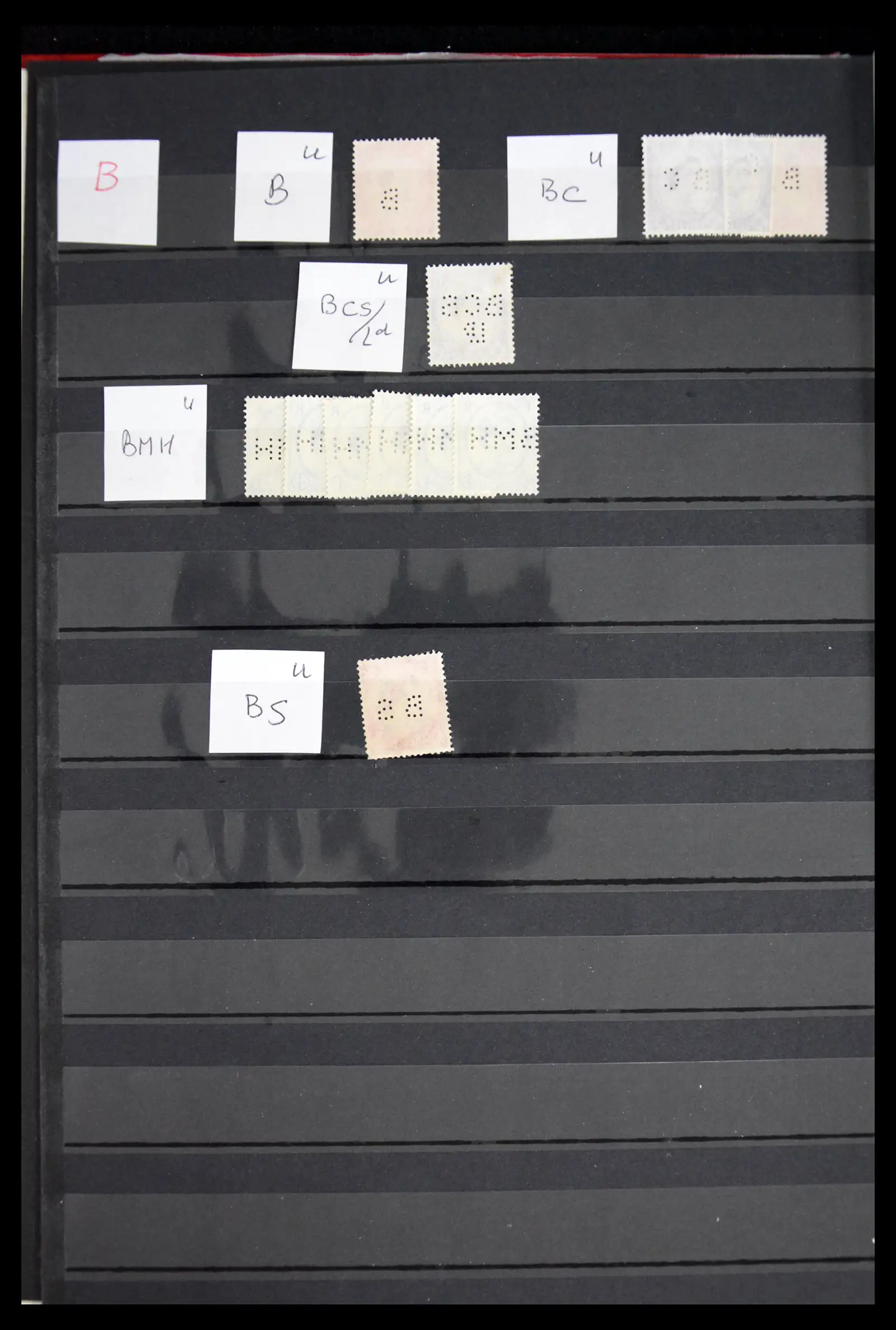 41721 0044 - Stamp collection 41721 Great Britain perfins 1900-1970.