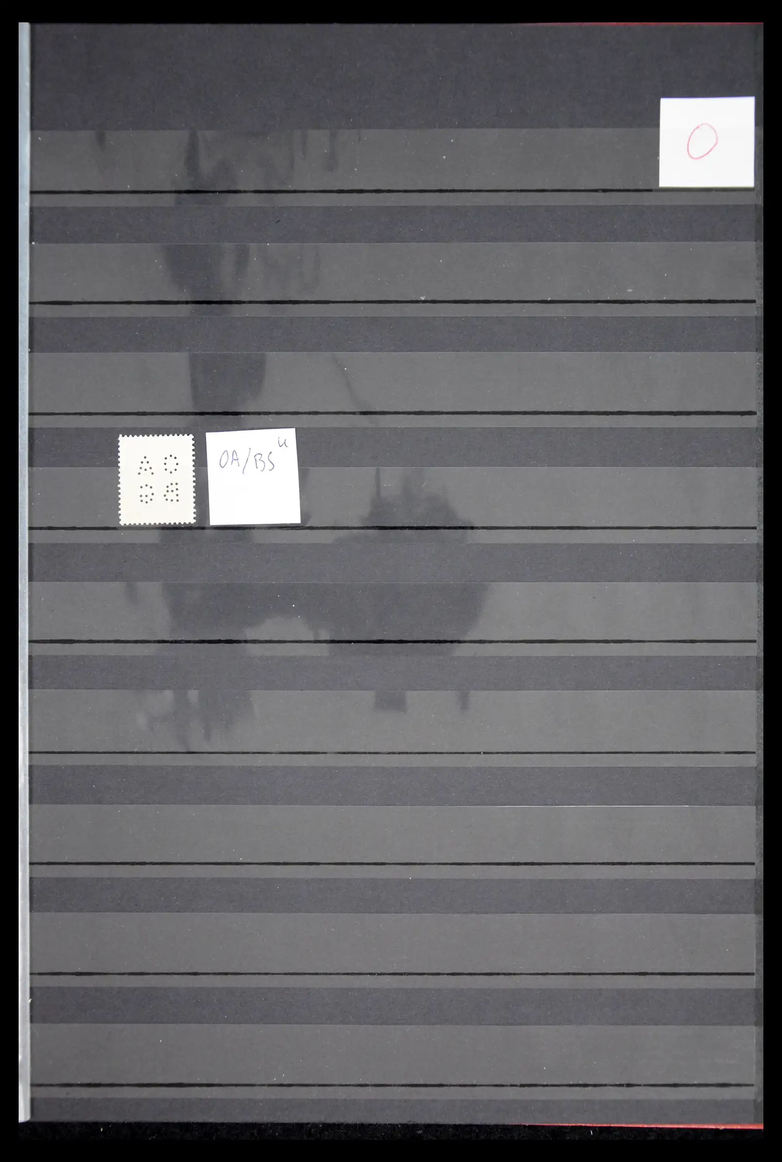 41721 0053 - Stamp collection 41721 Great Britain perfins 1900-1970.