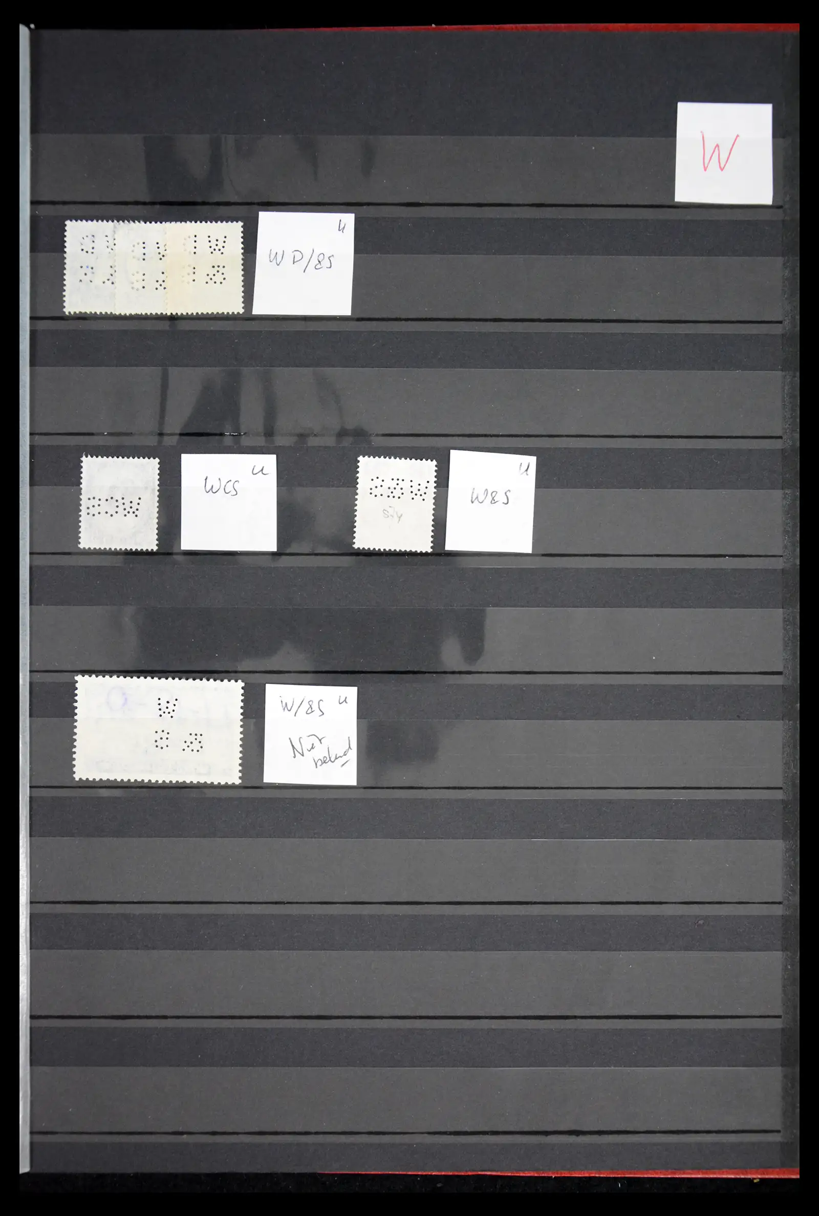 41721 0058 - Stamp collection 41721 Great Britain perfins 1900-1970.