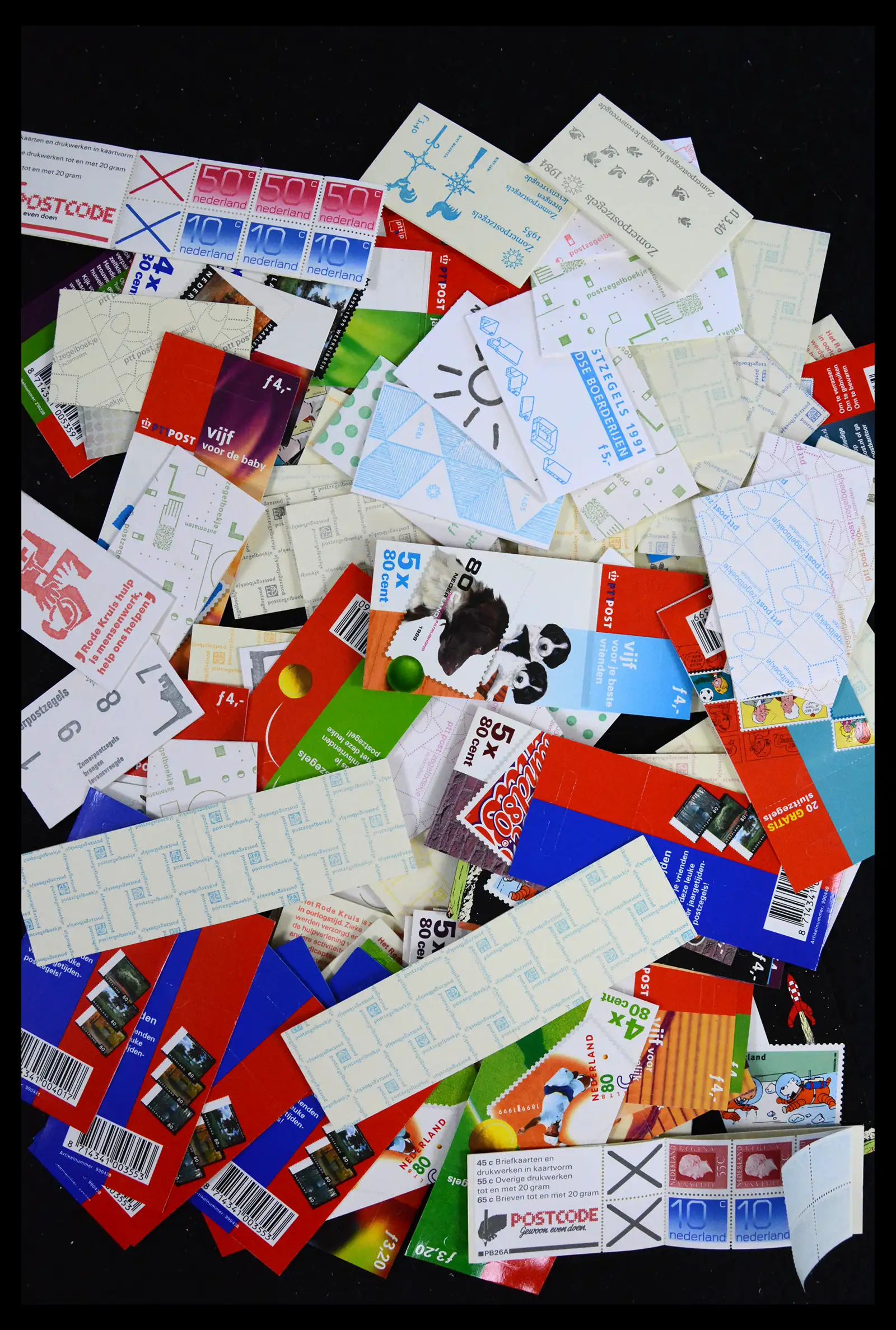 41728 0012 - Postzegelverzameling 41728 Nederland postzegelboekjes 1964-2000.