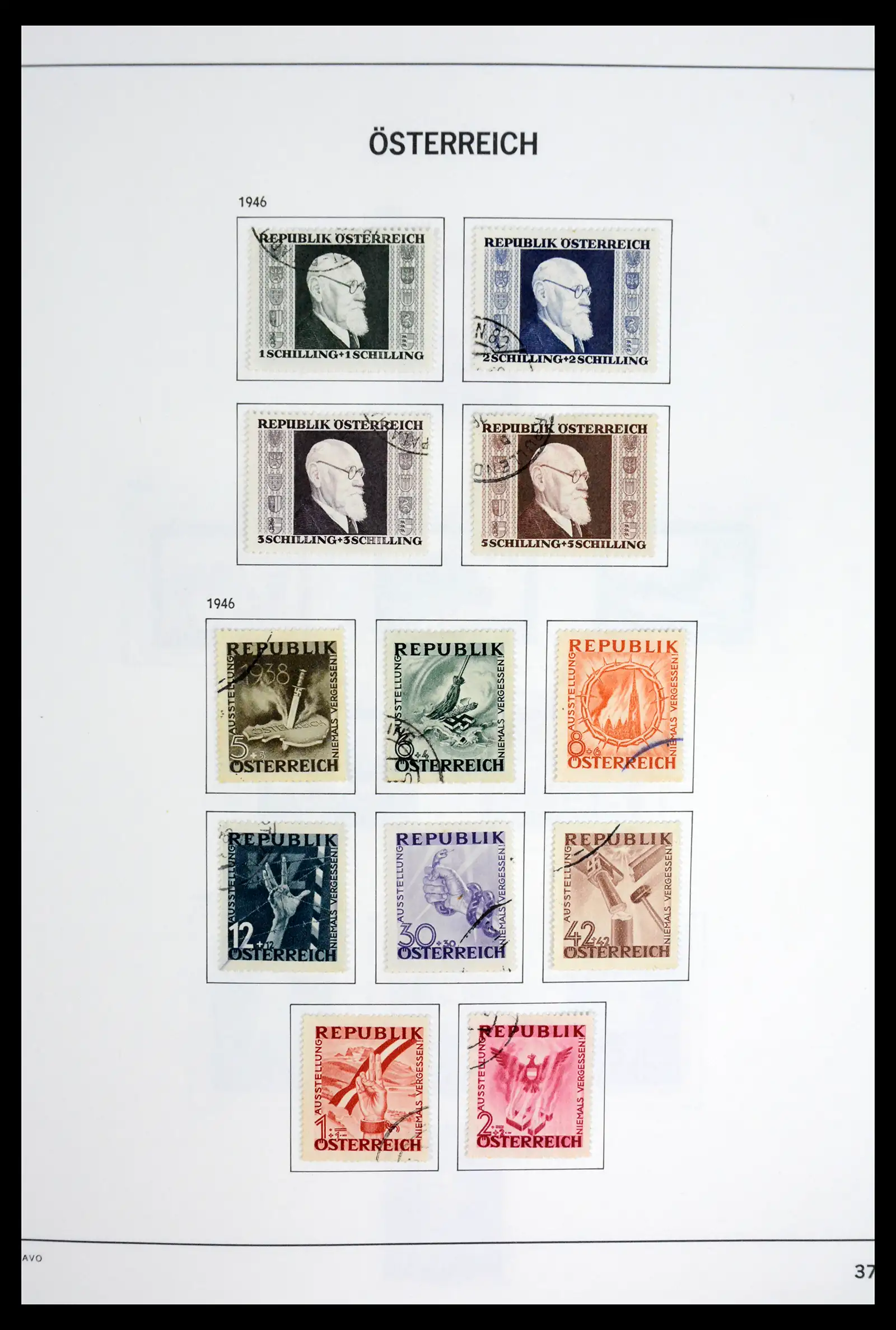 41743 0040 - Postzegelverzameling 41743 Oostenrijk en gebieden 1850-1950.