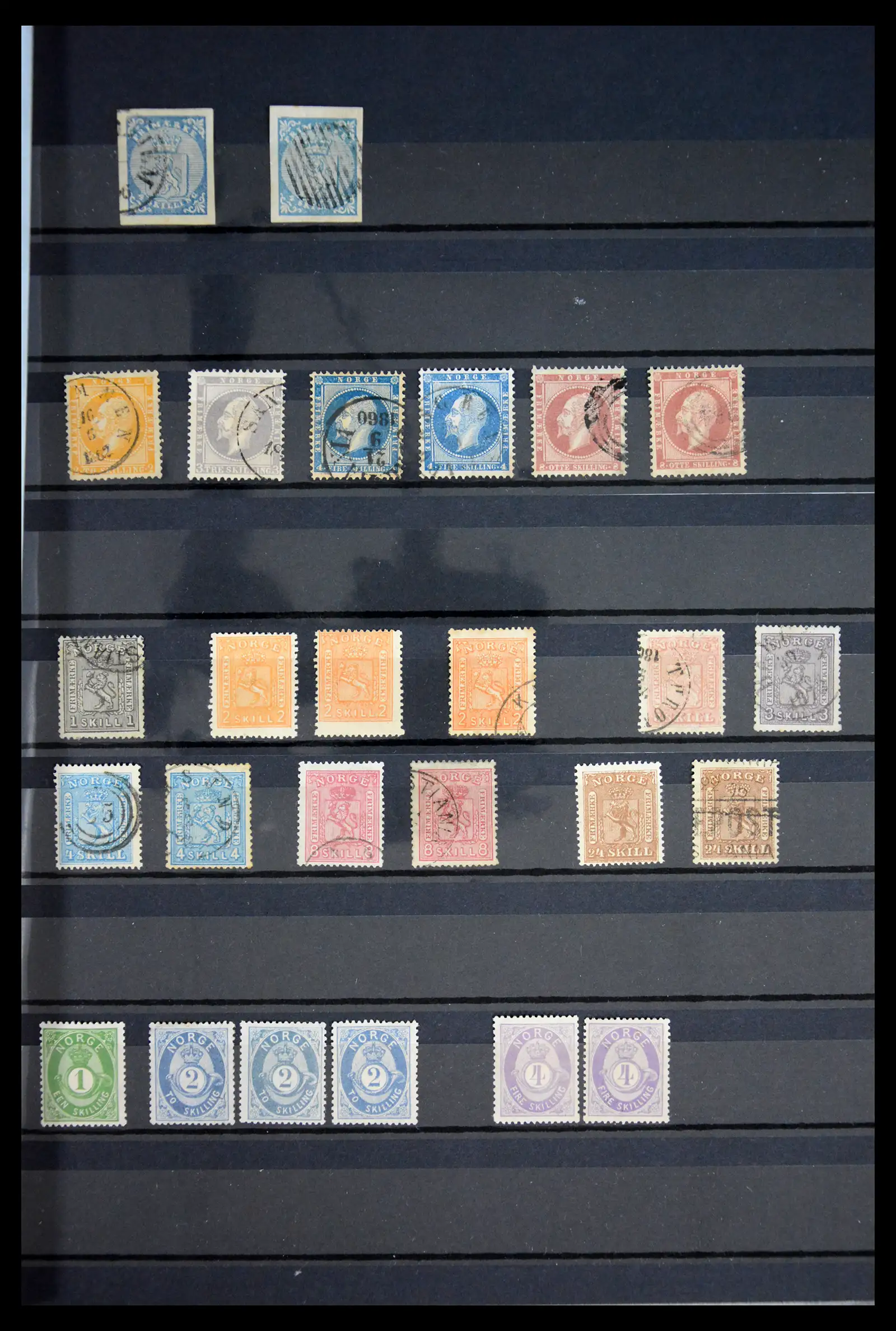 41813 0001 - Postzegelverzameling 41813 Noorwegen 1855-1970.