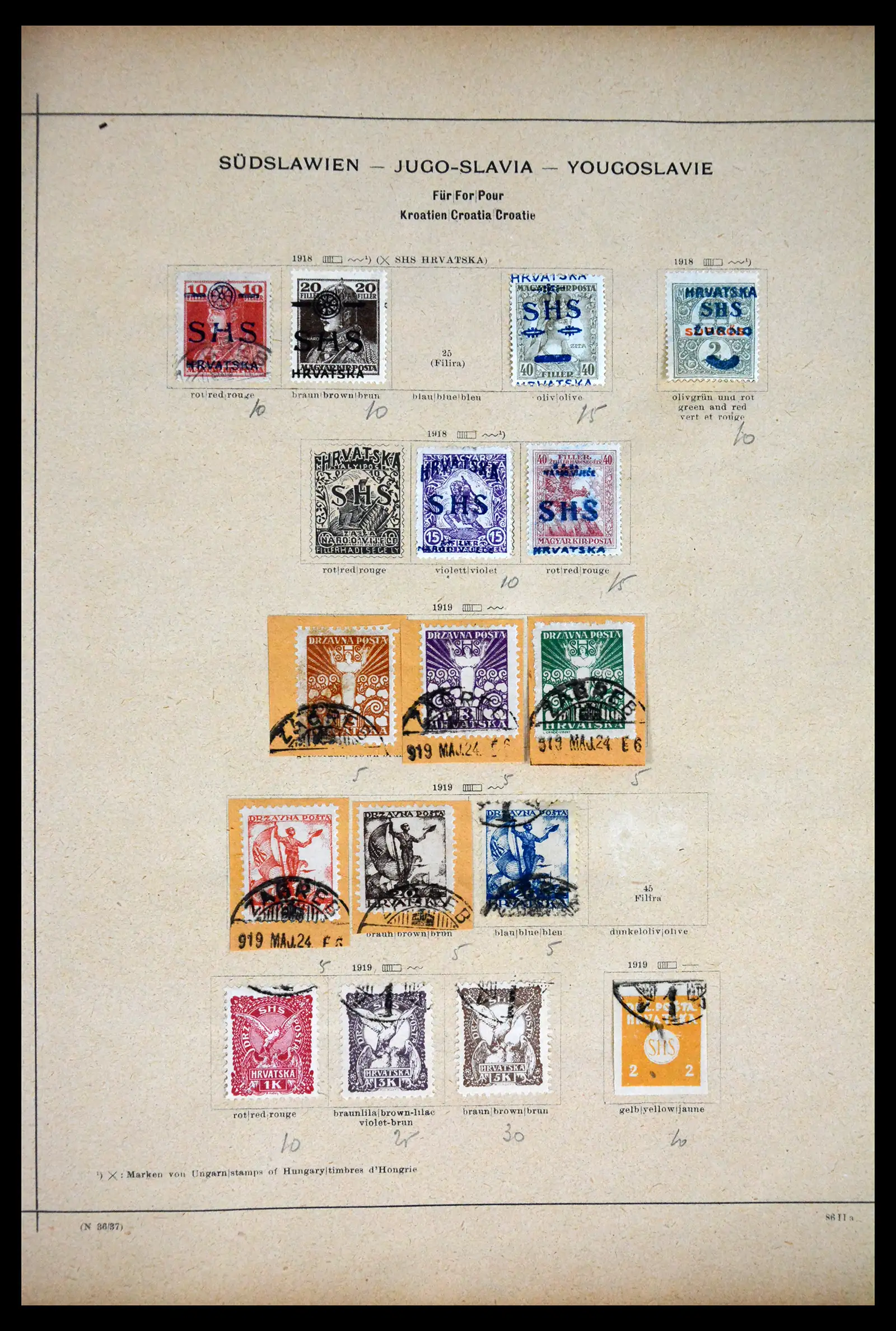 41814 0012 - Stamp collection 41814 East Europe 1867-1934.