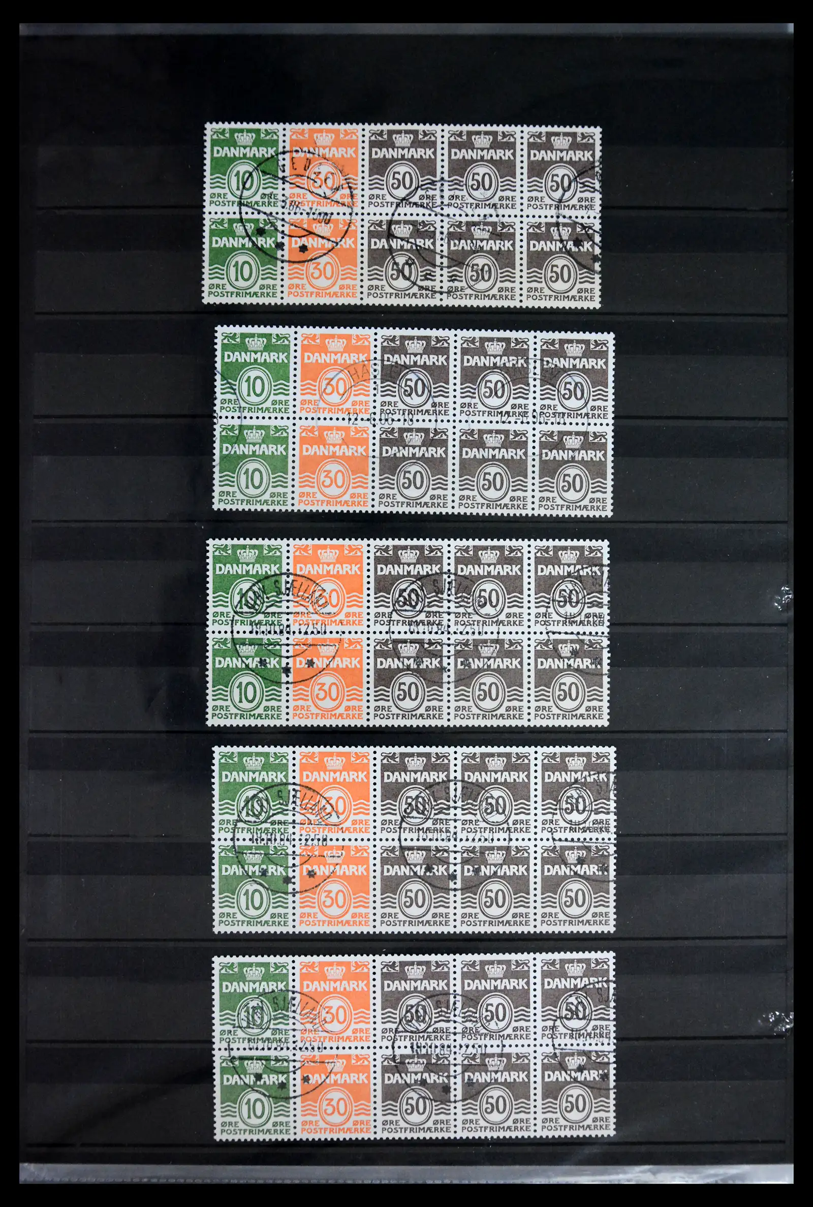 41836 0014 - Postzegelverzameling 41836 Denemarken combinaties uit boekjes 1927-1985.